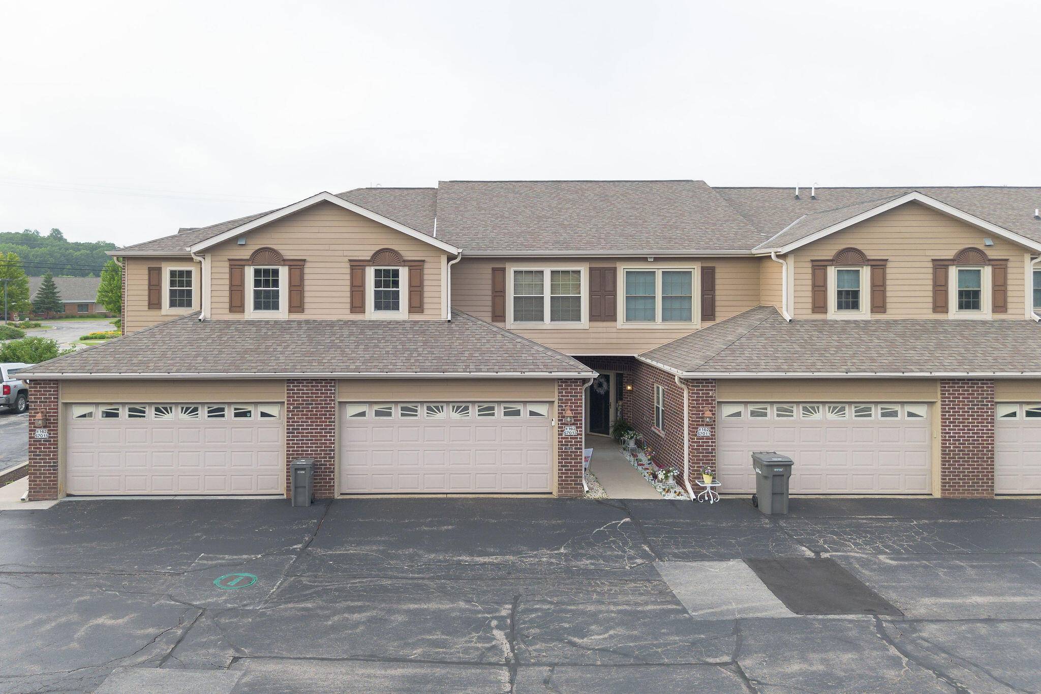 Muskego, WI 53150,W162S7013 Olive Cir