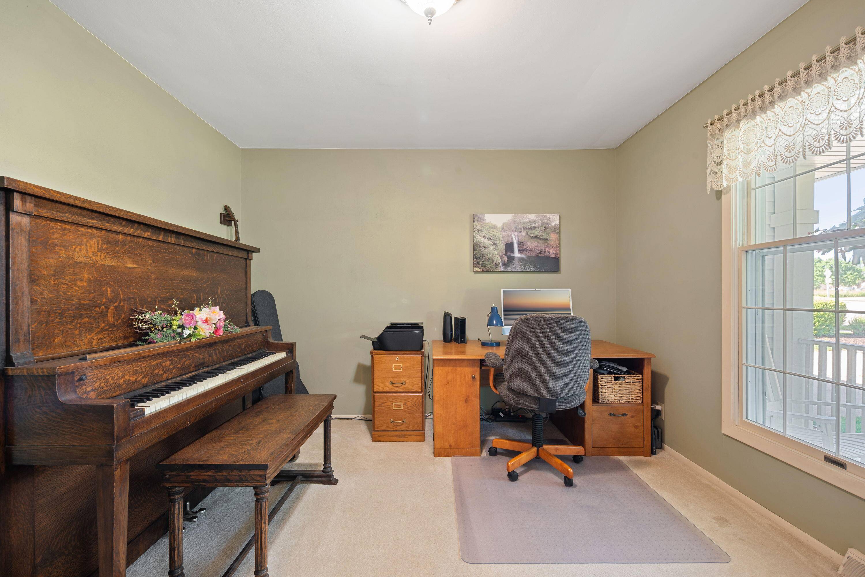 Cedarburg, WI 53012,W75N706 Tower Ave