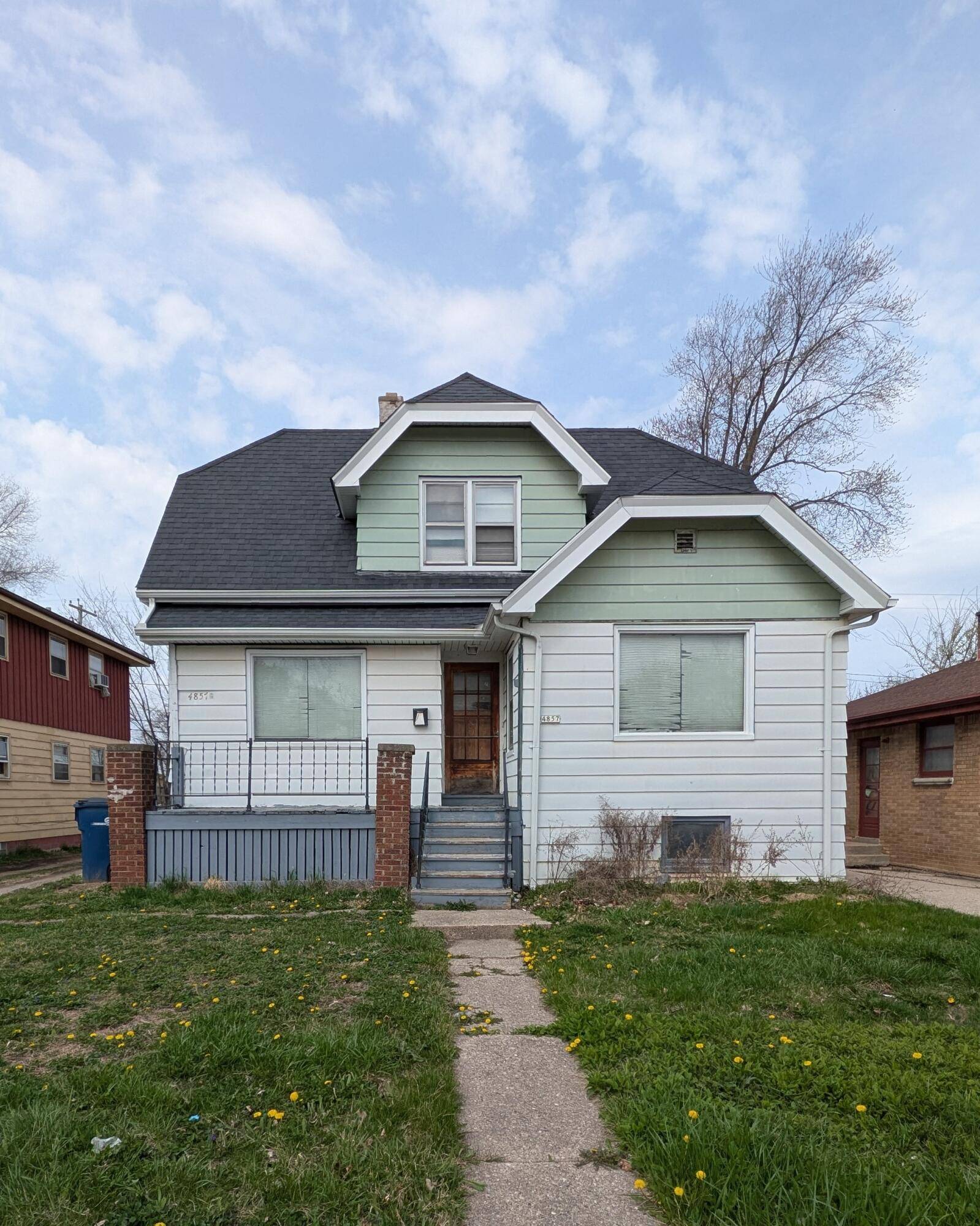 Milwaukee, WI 53218,4857 N 58th St