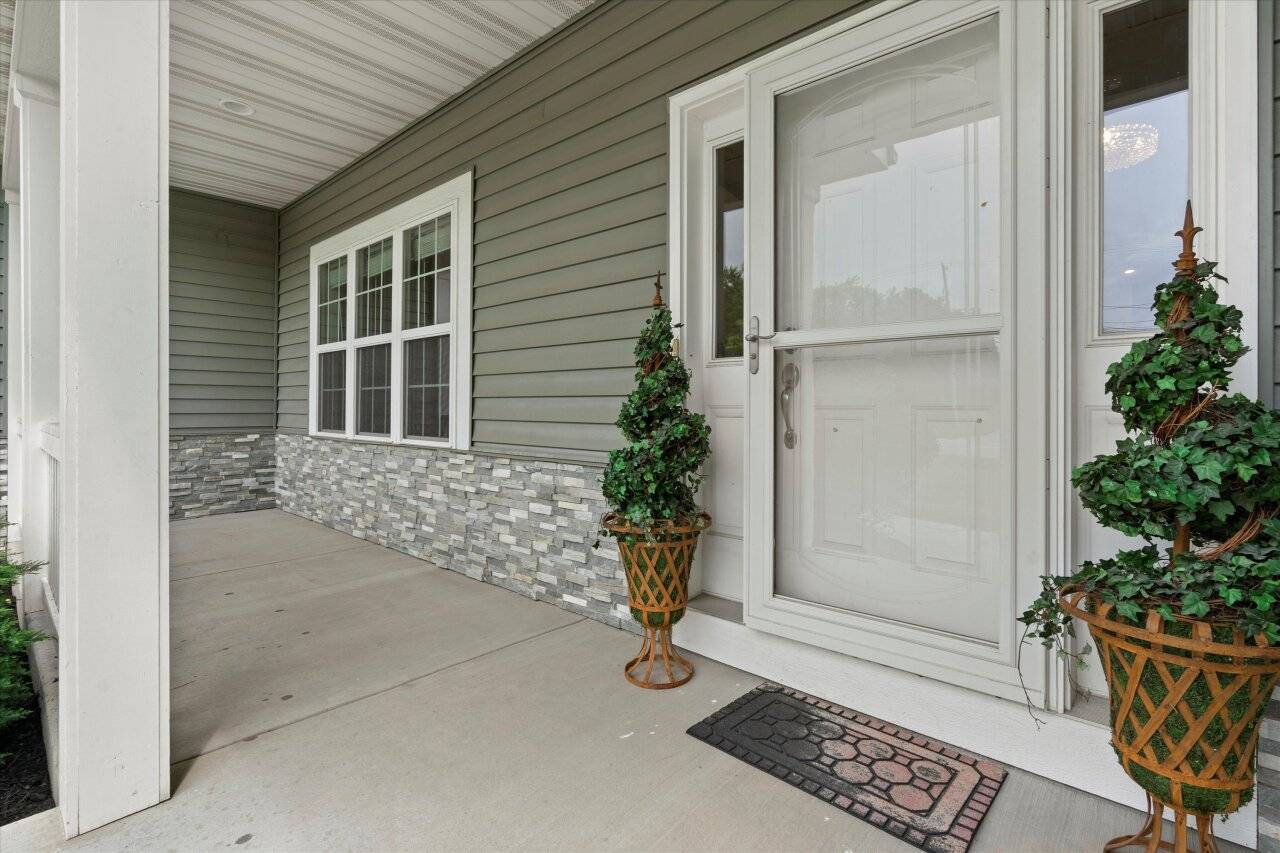 Franklin, WI 53132,3710 W Drexel Ave