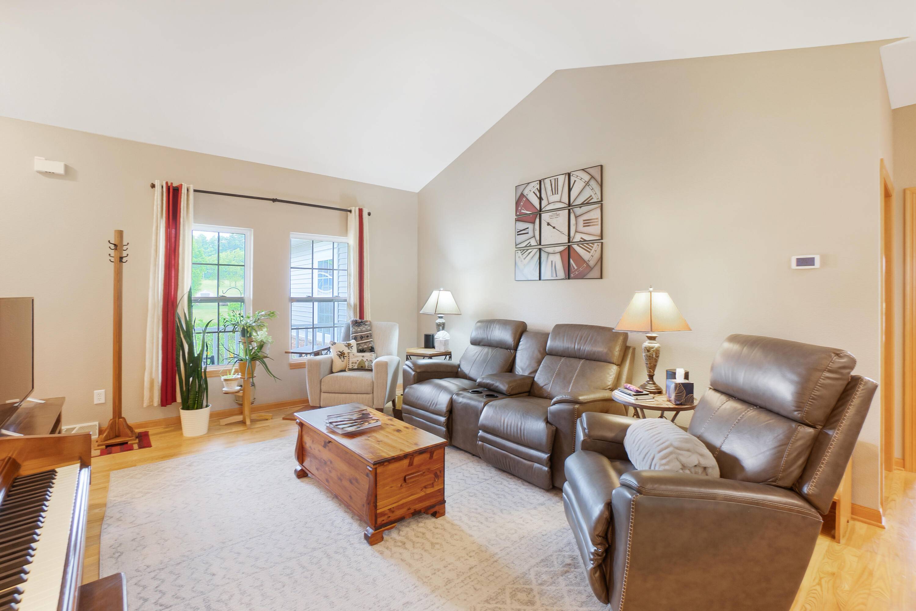 Eagle, WI 53119,317 Appletree Ln