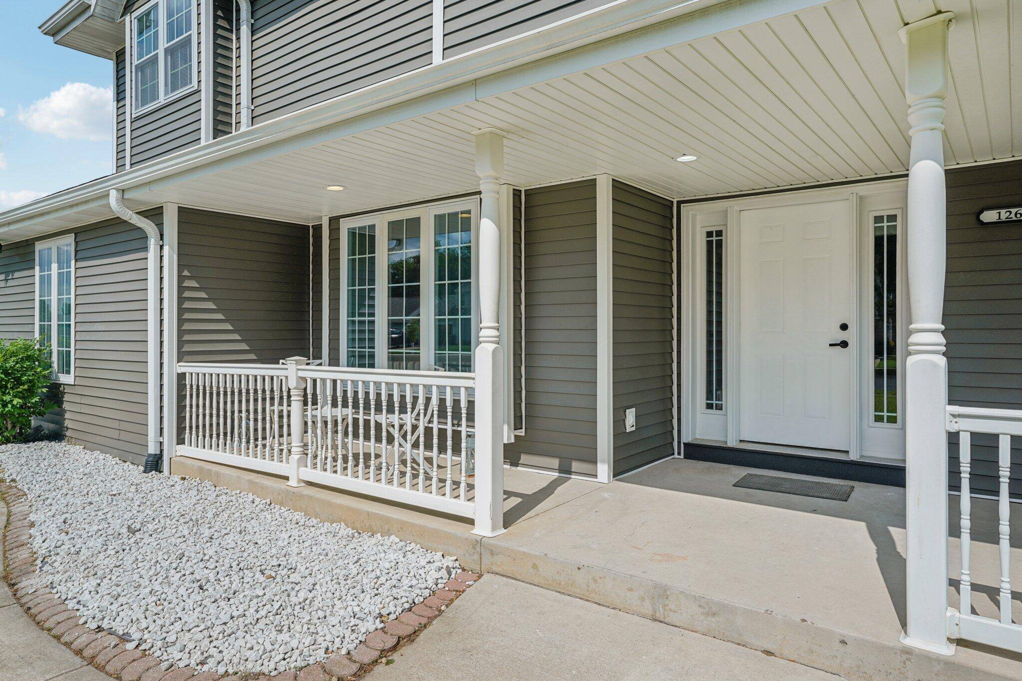 Oconomowoc, WI 53066,1261 Shoal Ridge Rd