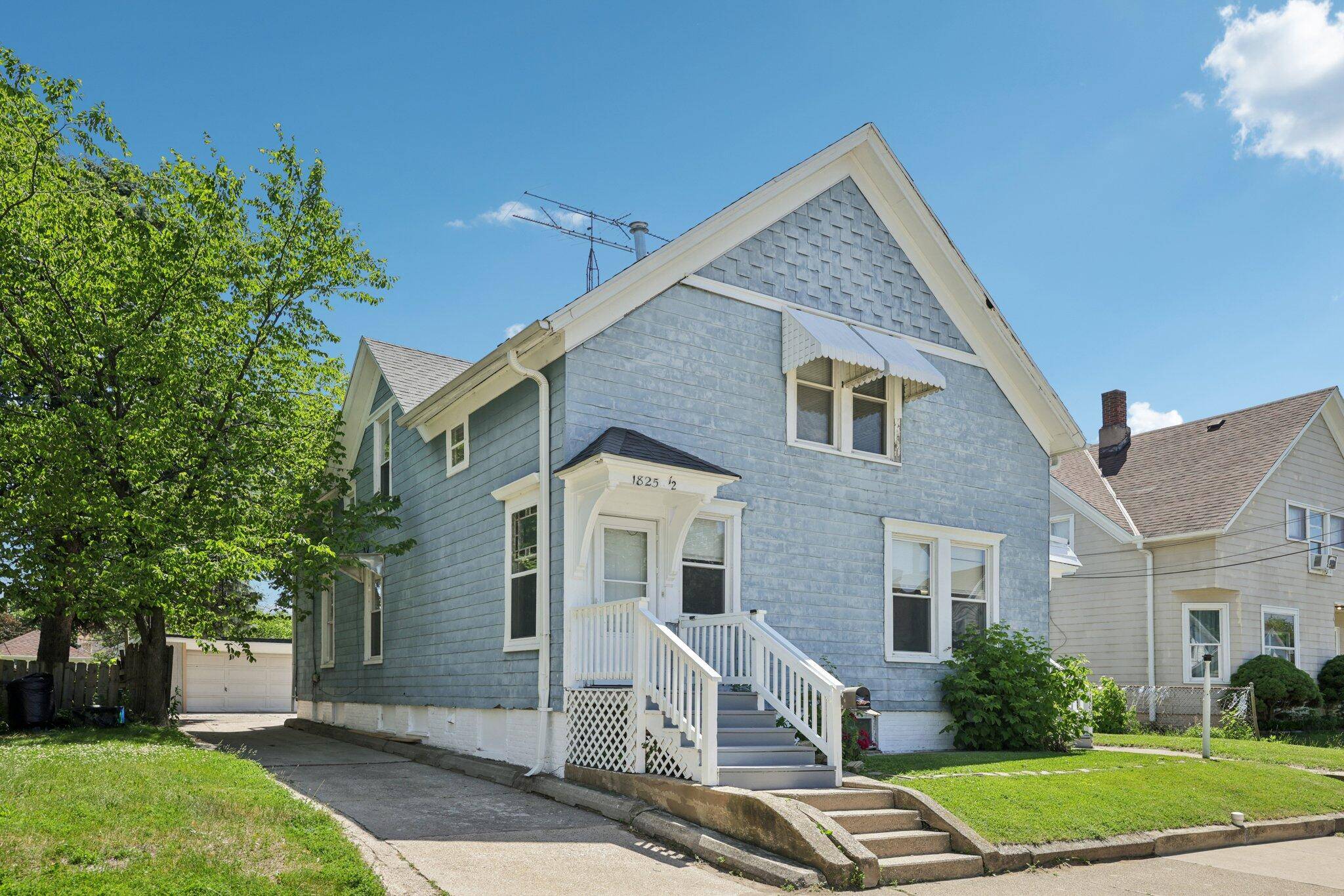 Racine, WI 53402,1825 Erie St