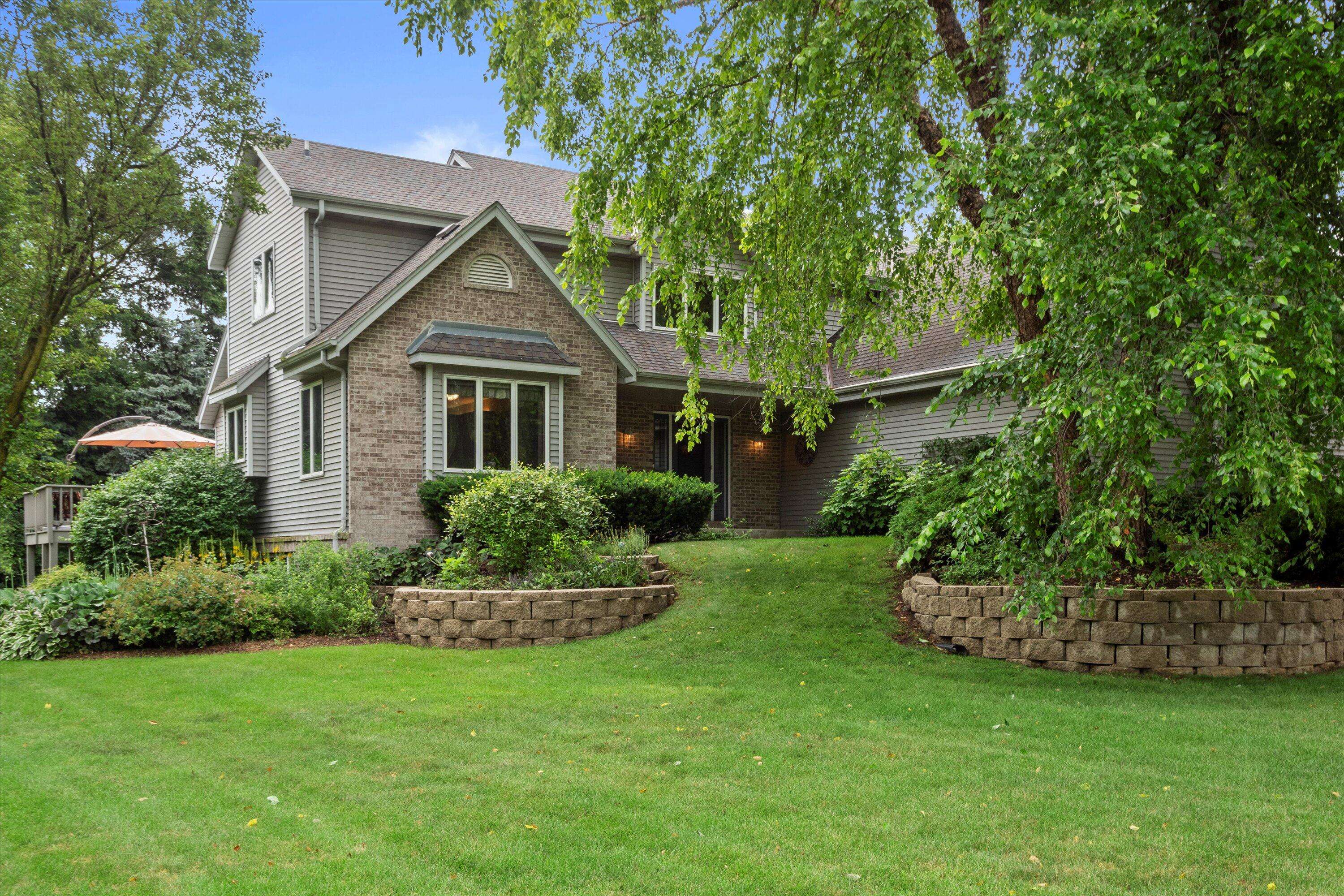 Pewaukee, WI 53188,W274N486 Hilltop Dr