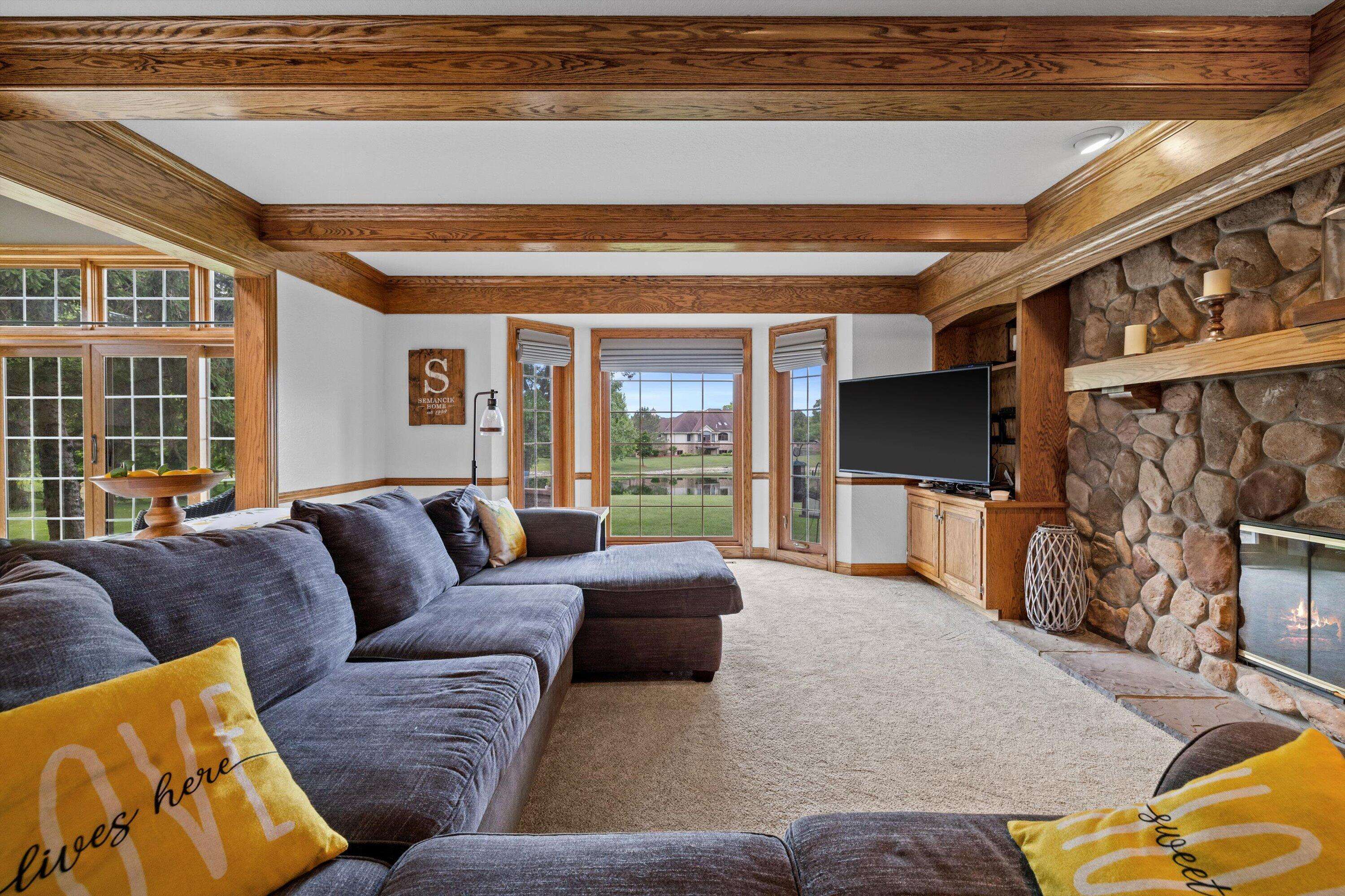 Franklin, WI 53132,9079 W Kensington Way