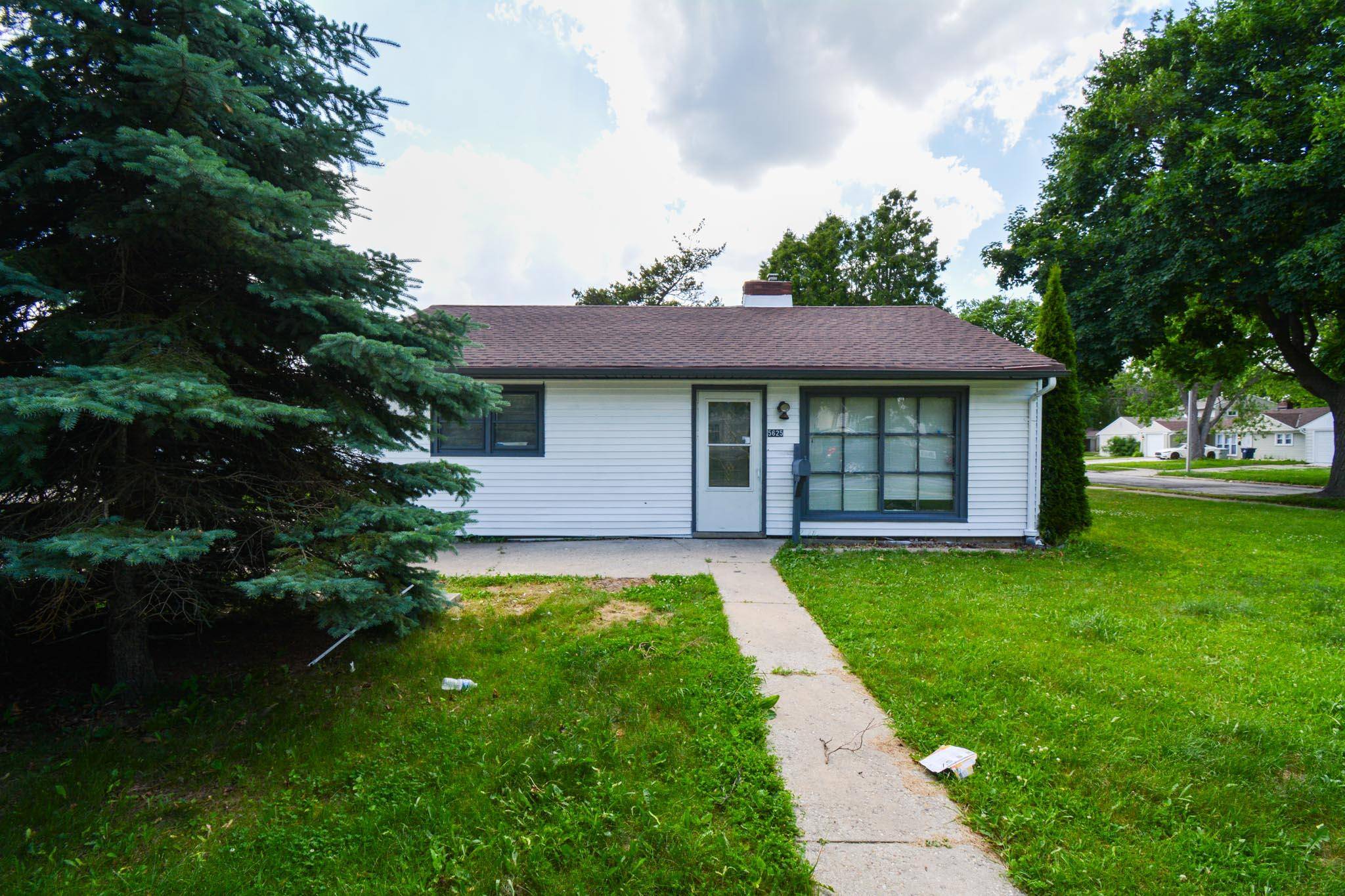Milwaukee, WI 53218,5625 N 57th St