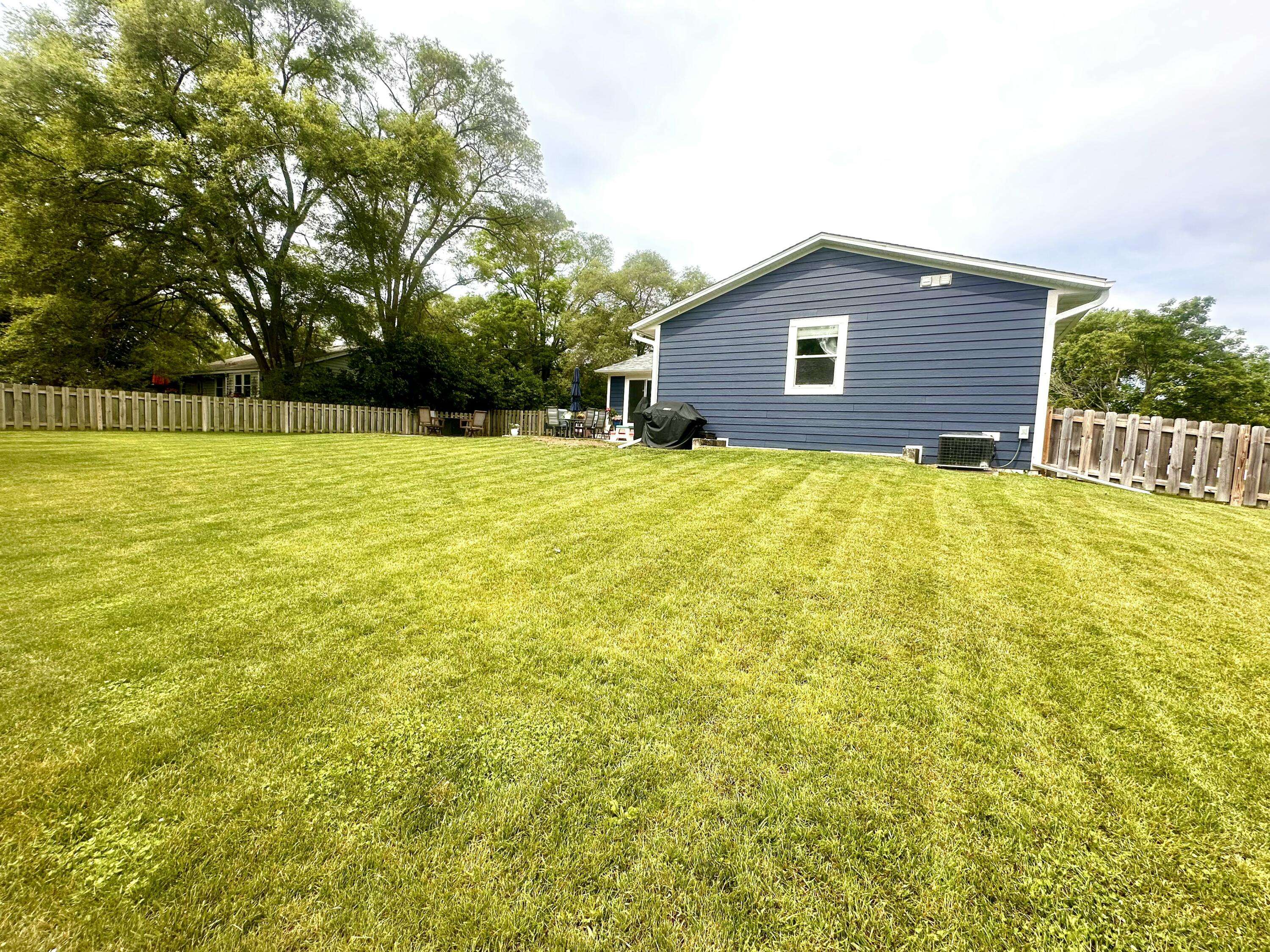 Waterford, WI 53185,307 Fox Horn Dr