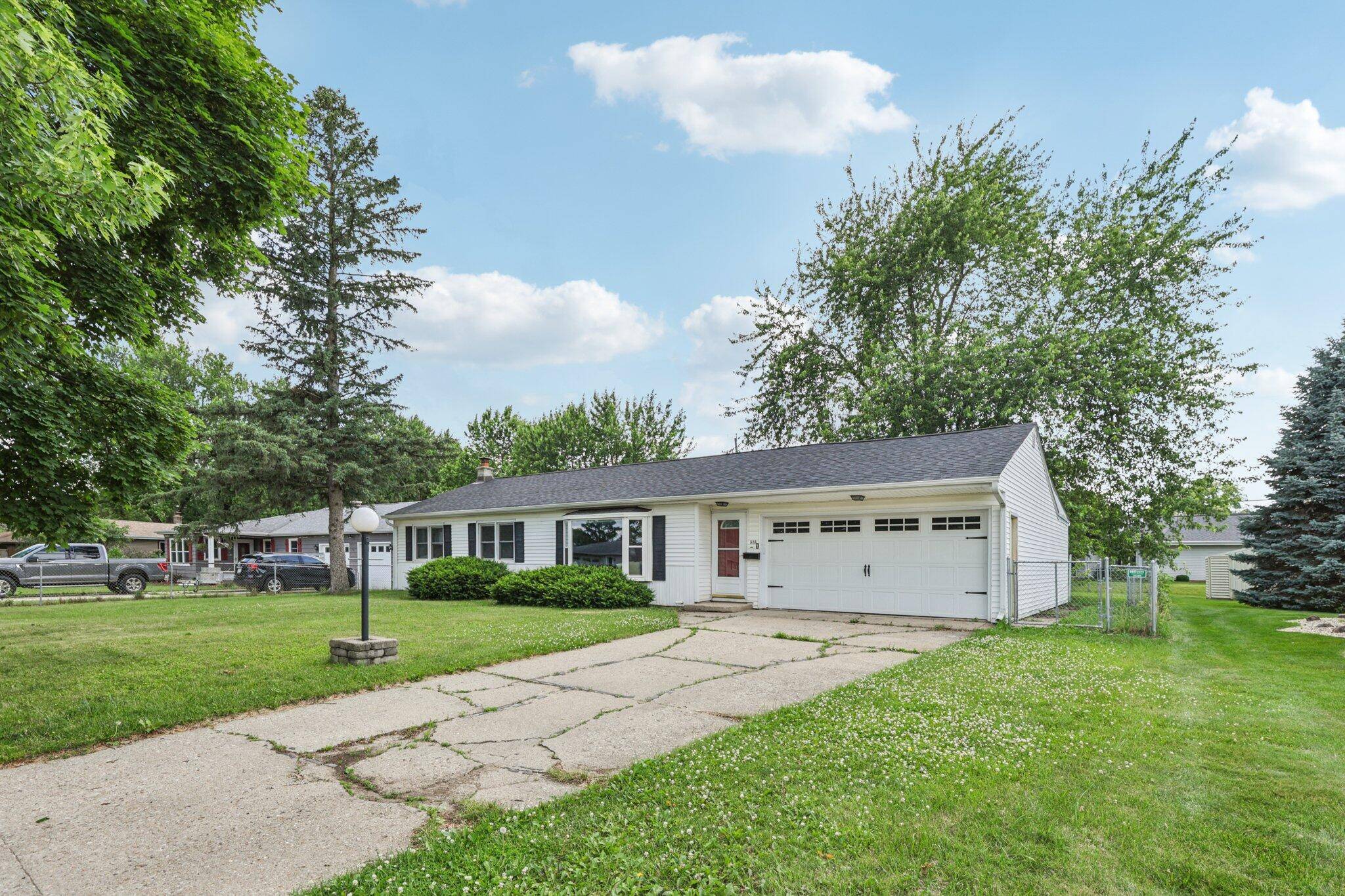 Janesville, WI 53548,535 N Arch St