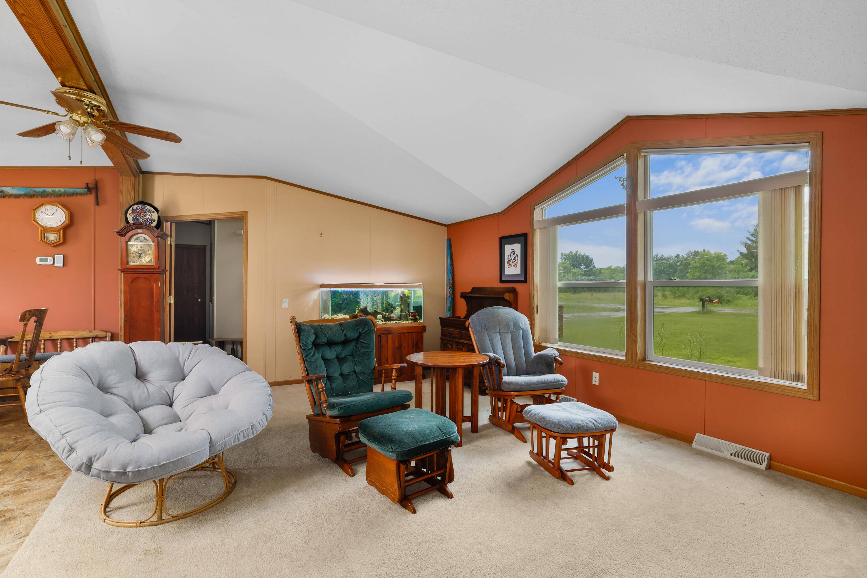 Holland, WI 54636,N8050 Amsterdam Prairie Rd