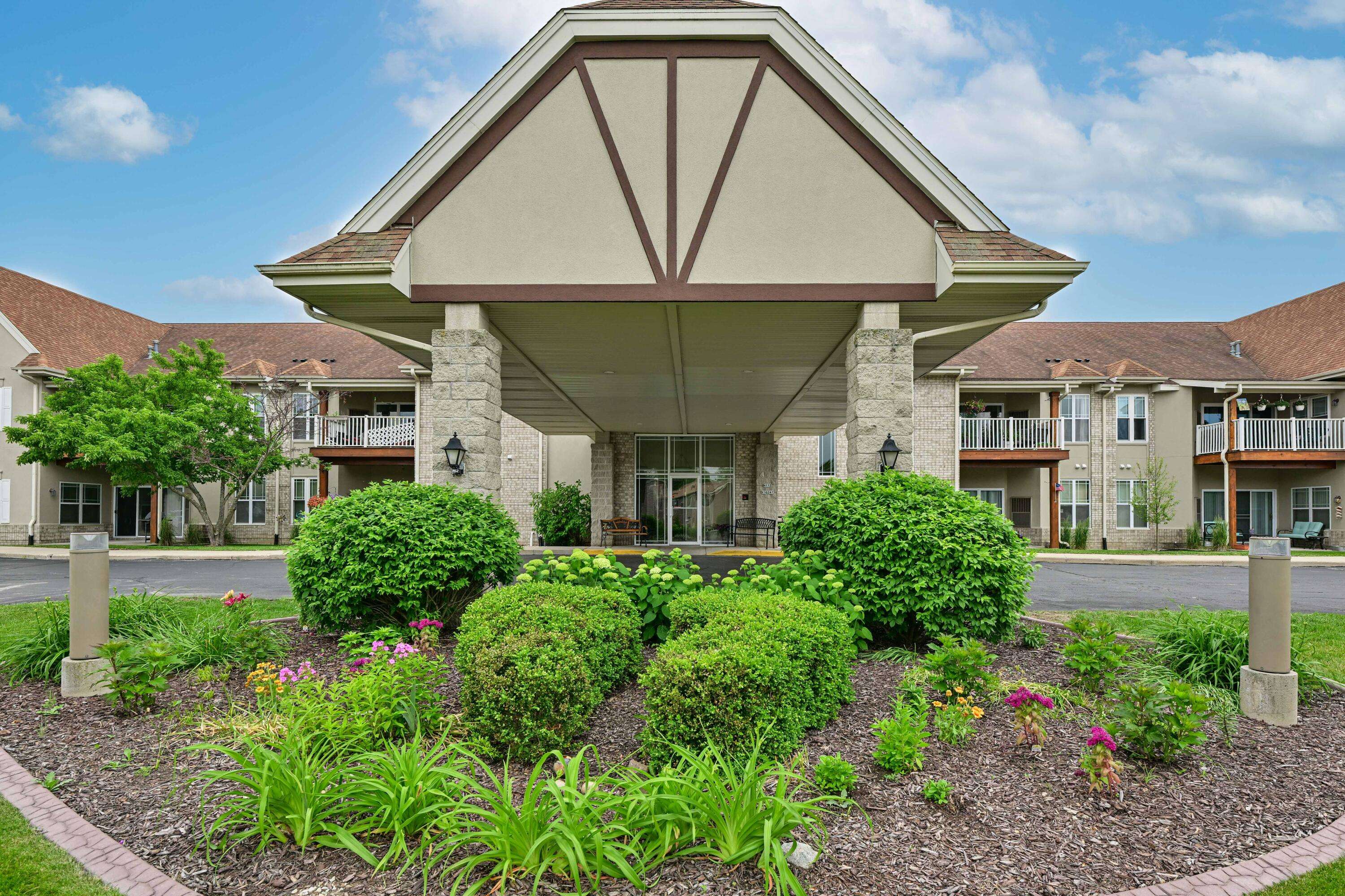 Germantown, WI 53022,N113W16241 Sylvan Cir Unit 217