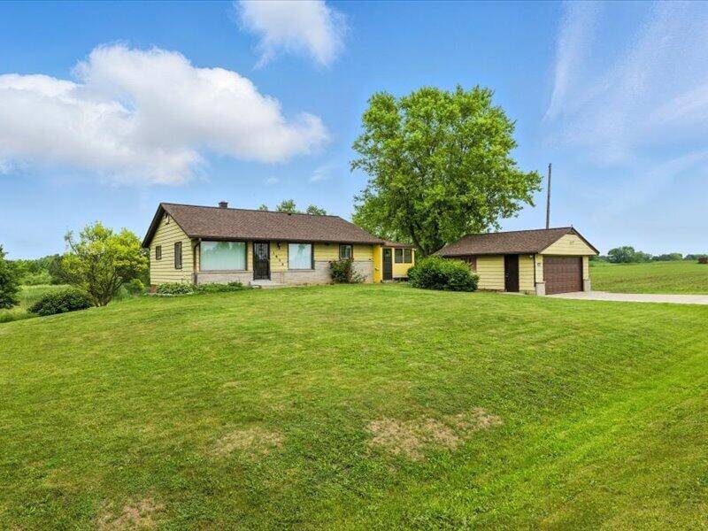 Saukville, WI 53080,1950 Cedar Sauk Rd