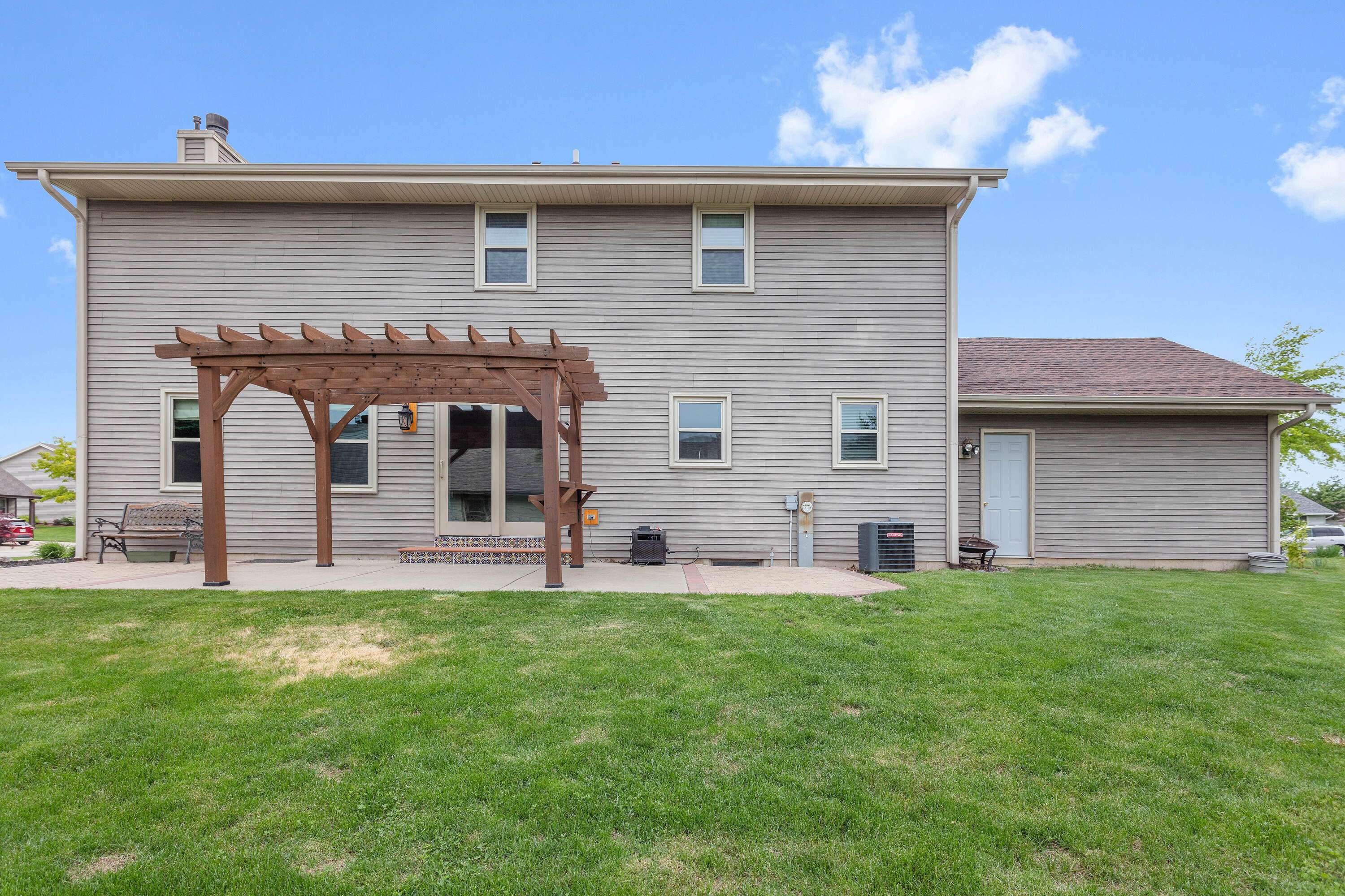 Oak Creek, WI 53154,10630 S Peggy Dr