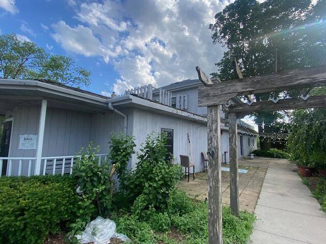 Brookfield, WI 53072,21445 Gumina Rd