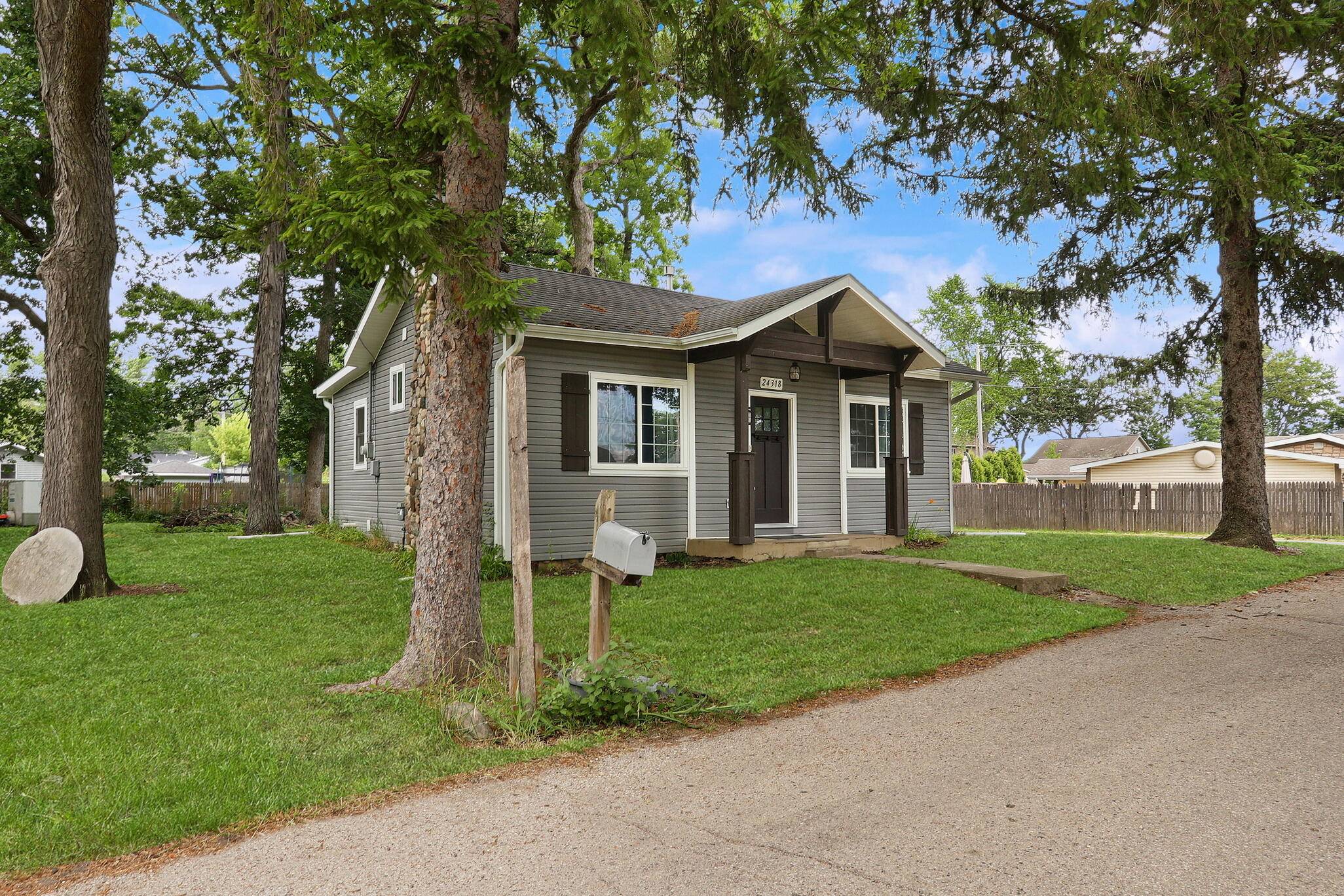 Paddock Lake, WI 53168,24318 67th St