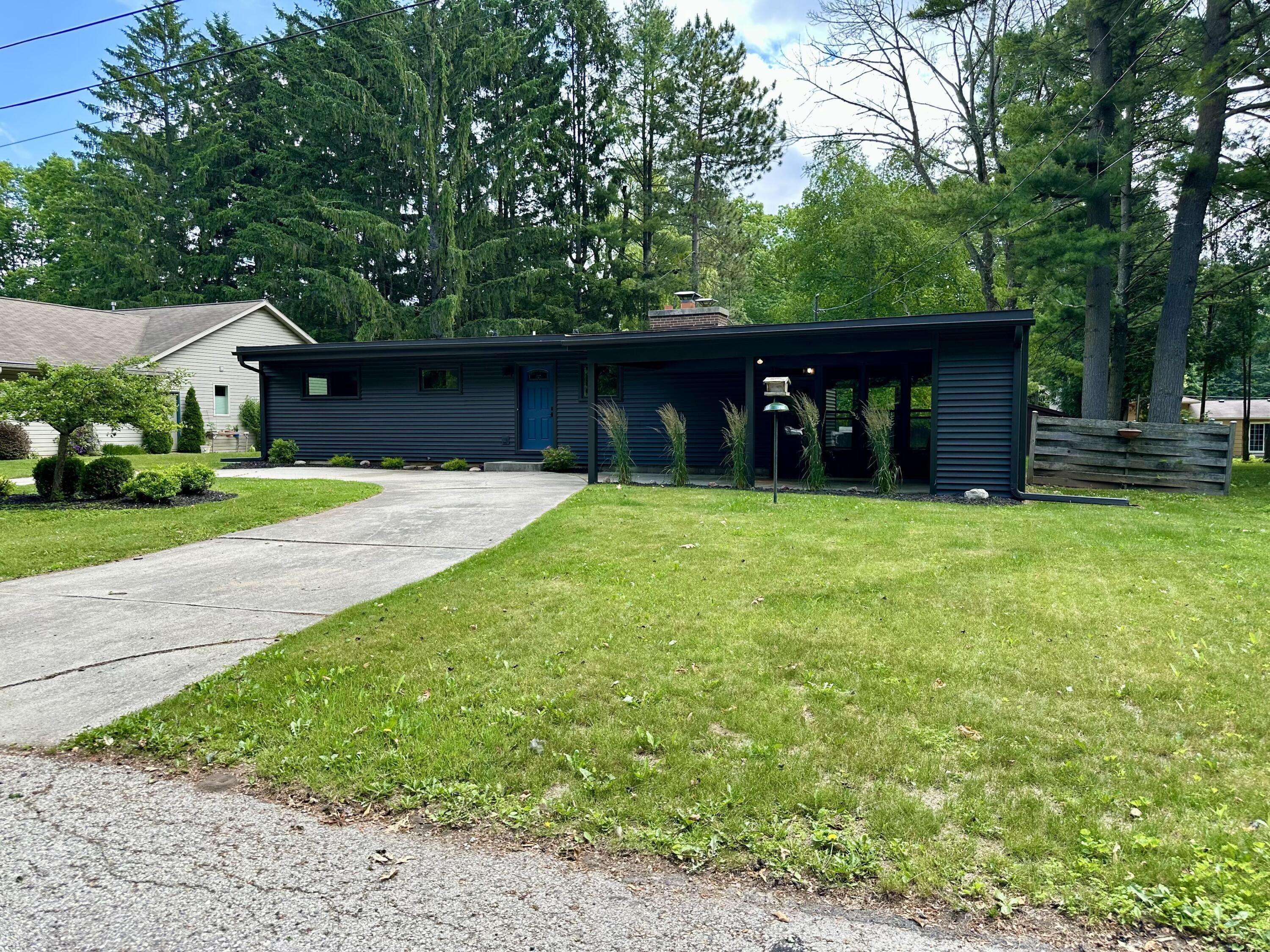 Wilson, WI 53081,5107 S 9th St