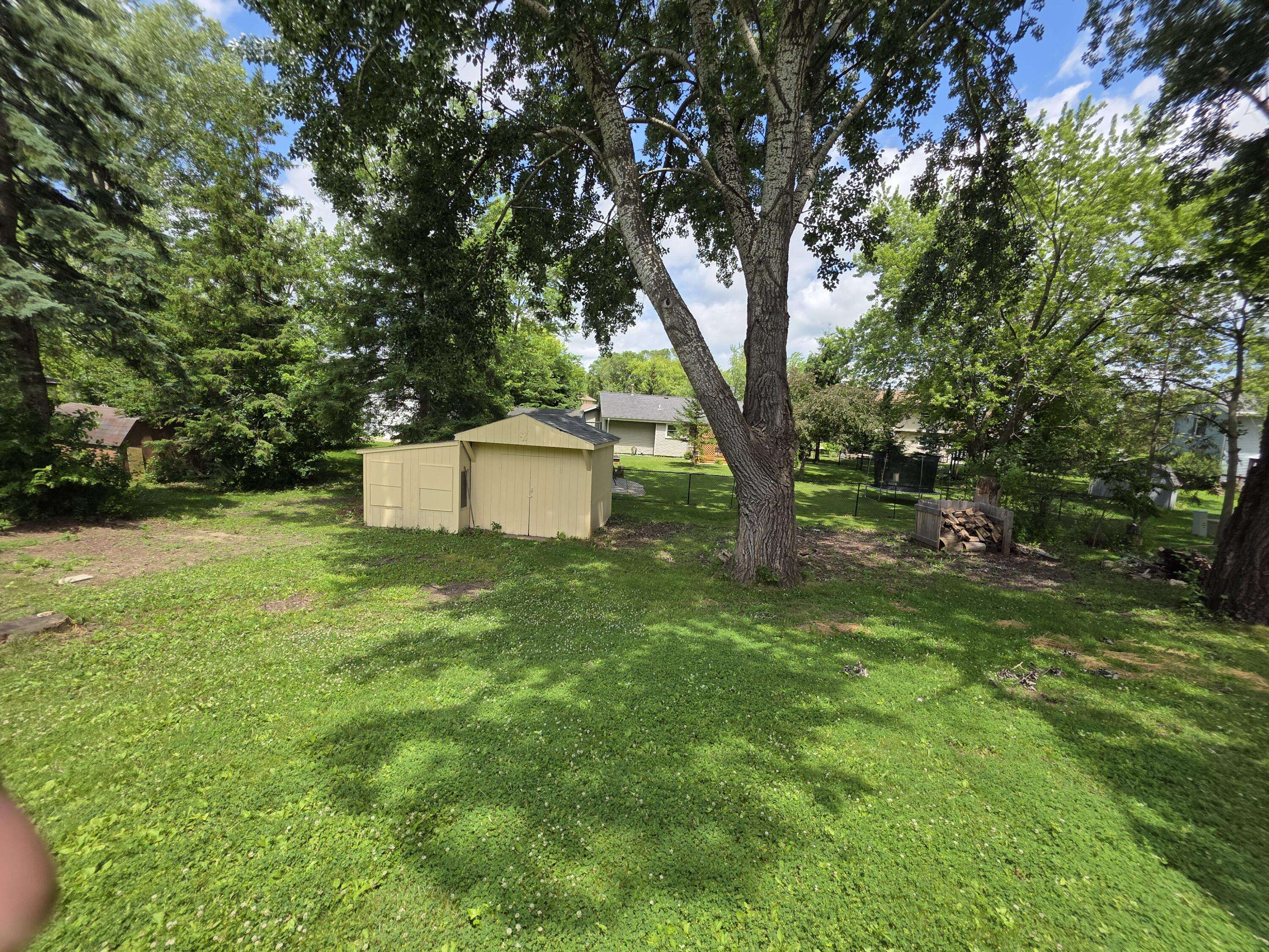 Waterford, WI 53185,704 E Main St