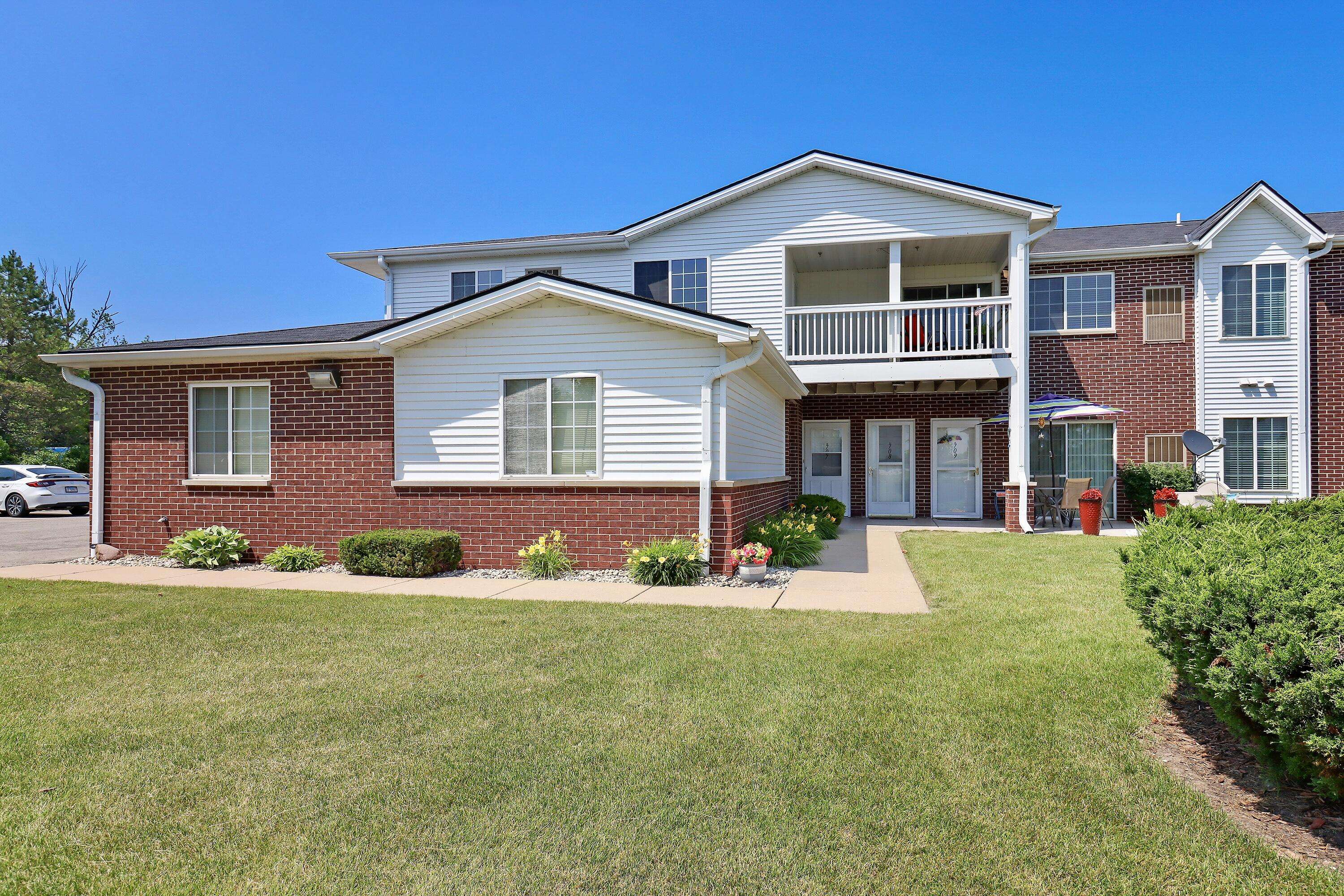 Somers, WI 53140,2825 11th Pl Unit 707