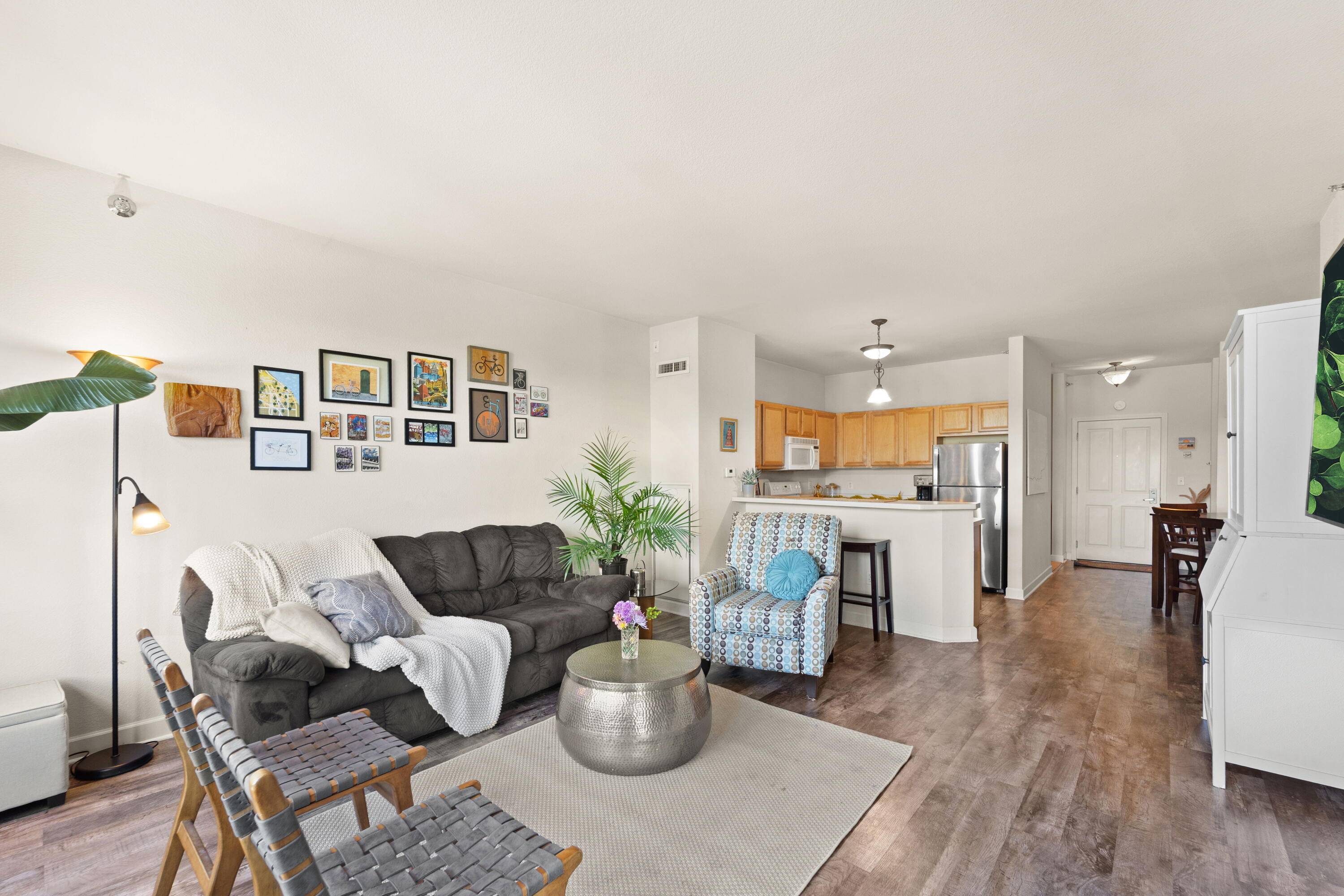 Saint Francis, WI 53235,4110 S Lake Dr Unit 333
