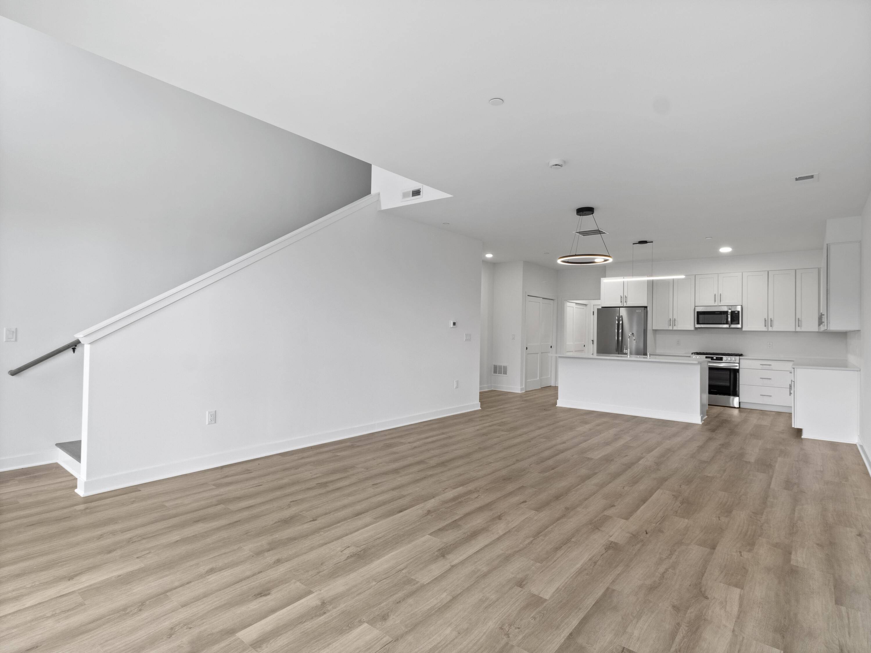 Oak Creek, WI 53154,9378 S Alder Pl Unit 105
