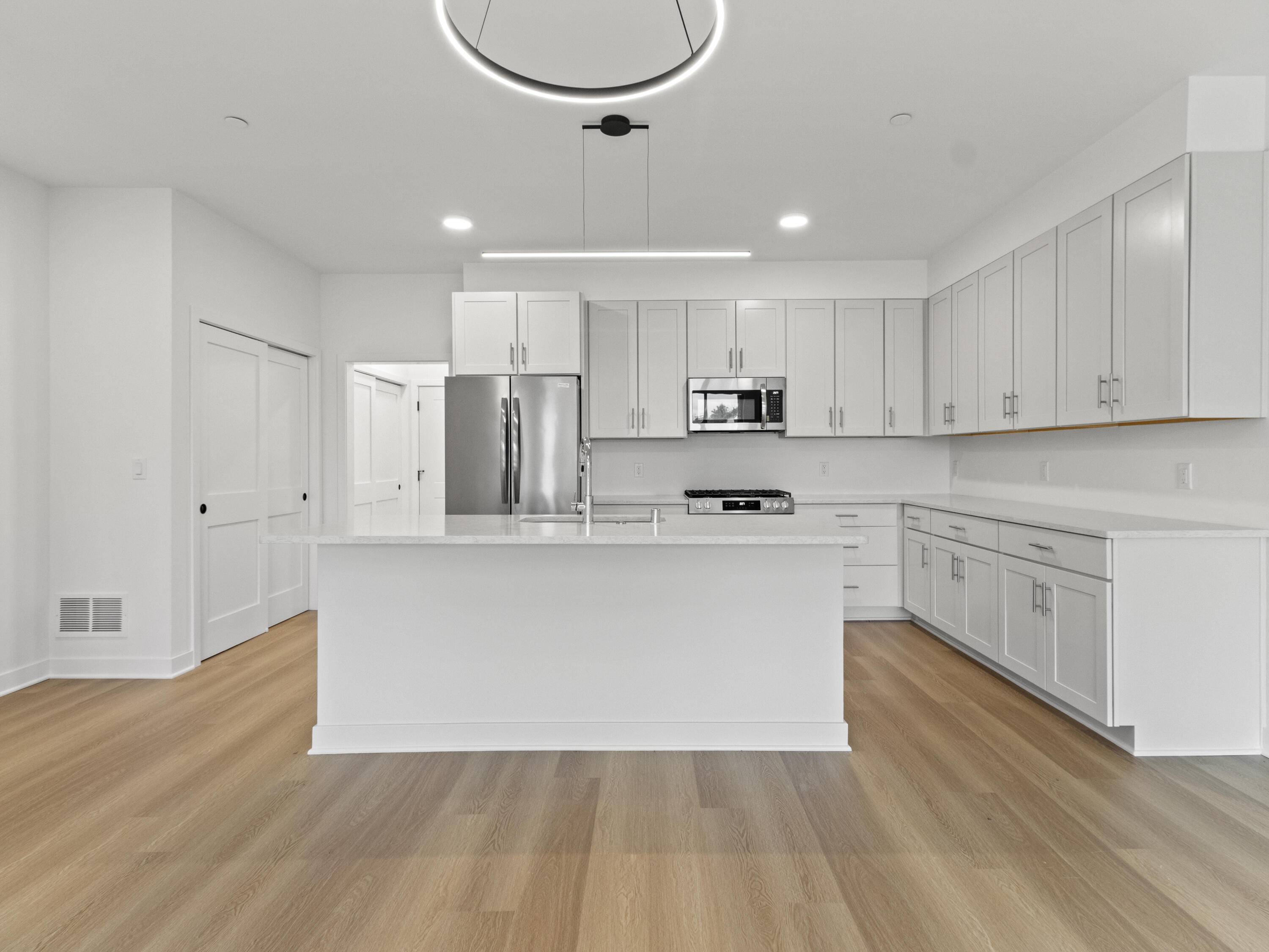 Oak Creek, WI 53154,4163 E Hemlock Dr Unit 106