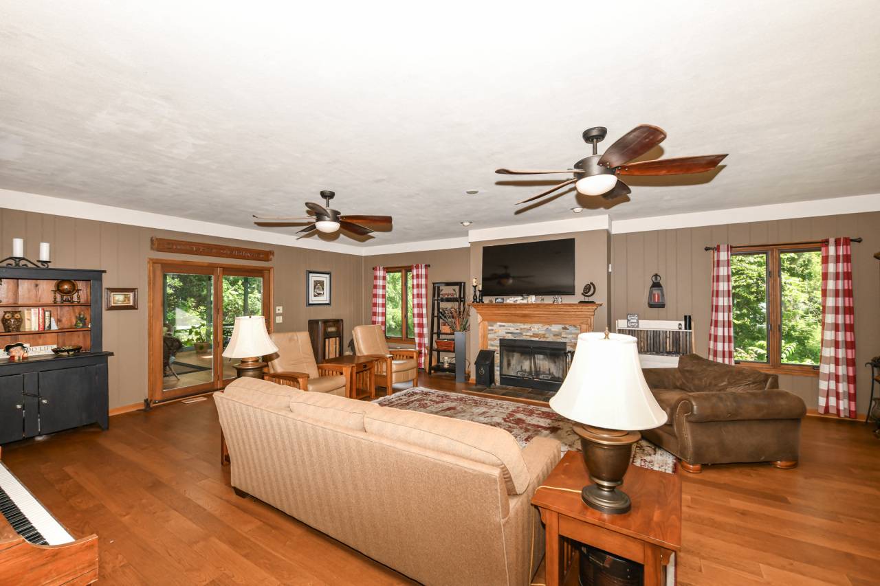 Darien, WI 53115,N3128 Elm Ridge Rd