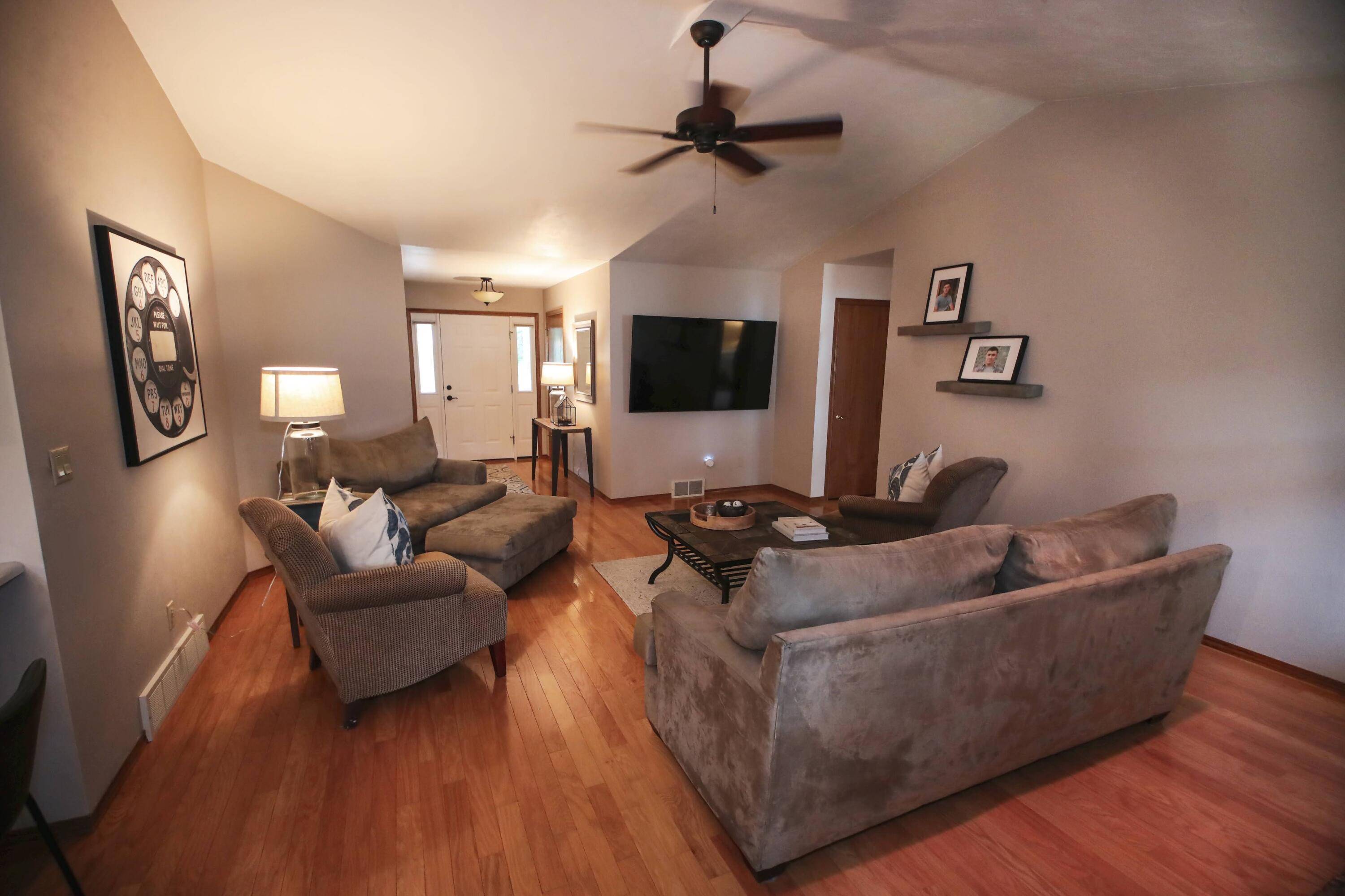 Green Bay, WI 54311,851 Aphrodite Rd