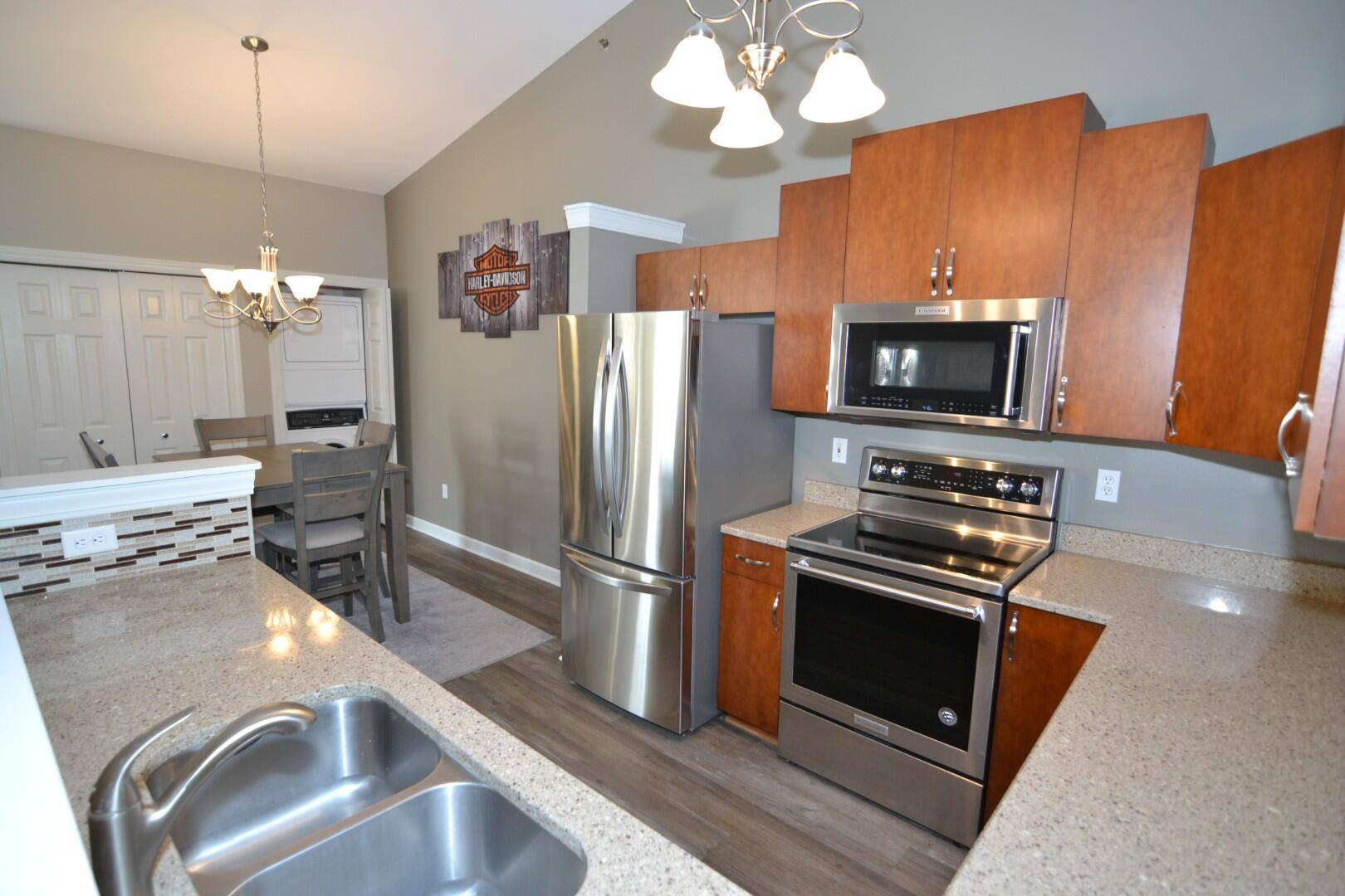 Muskego, WI 53150,S77W19375 Lakewood Dr