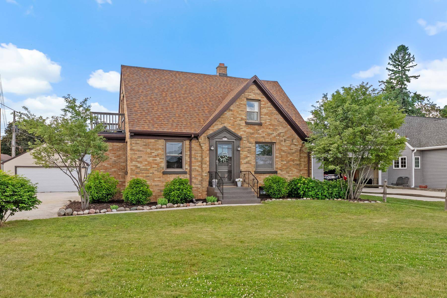 Sheboygan, WI 53081,4218 S 12th St