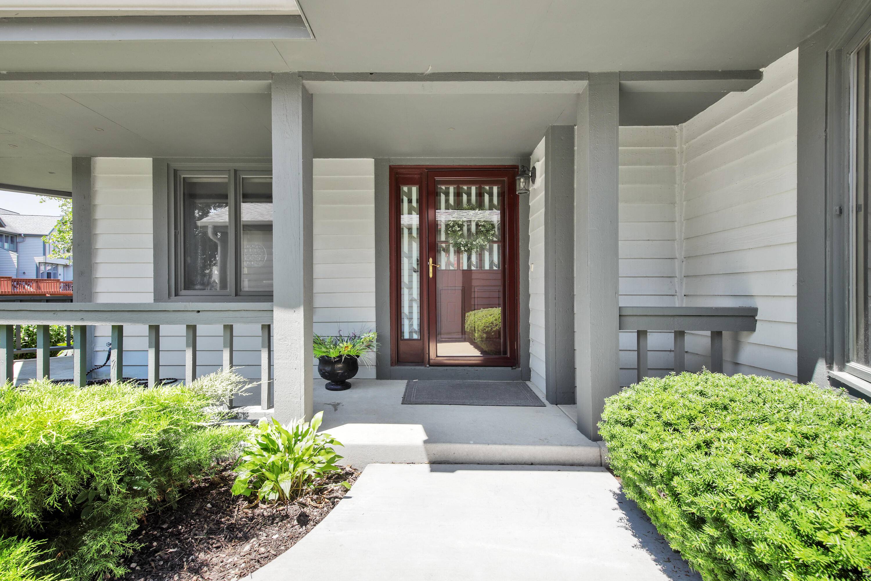 Muskego, WI 53150,S75W17653 Harbor Cir