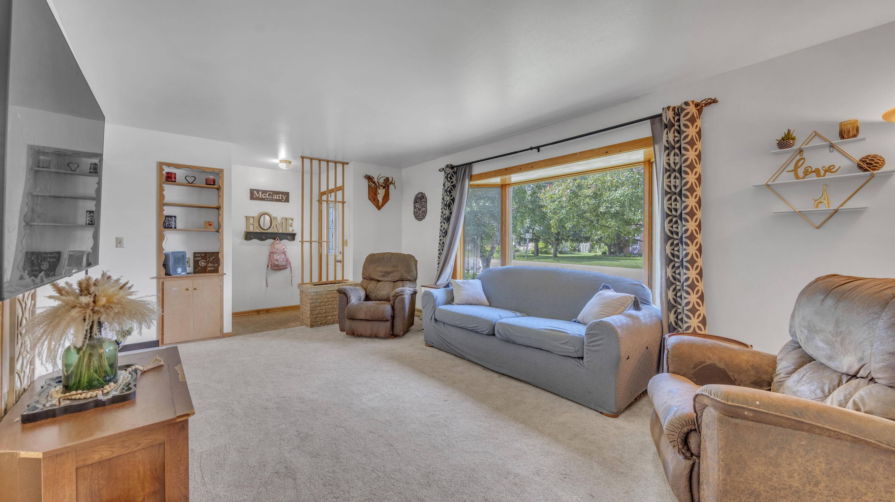 Francis Creek, WI 54214,415 Forest Home Dr
