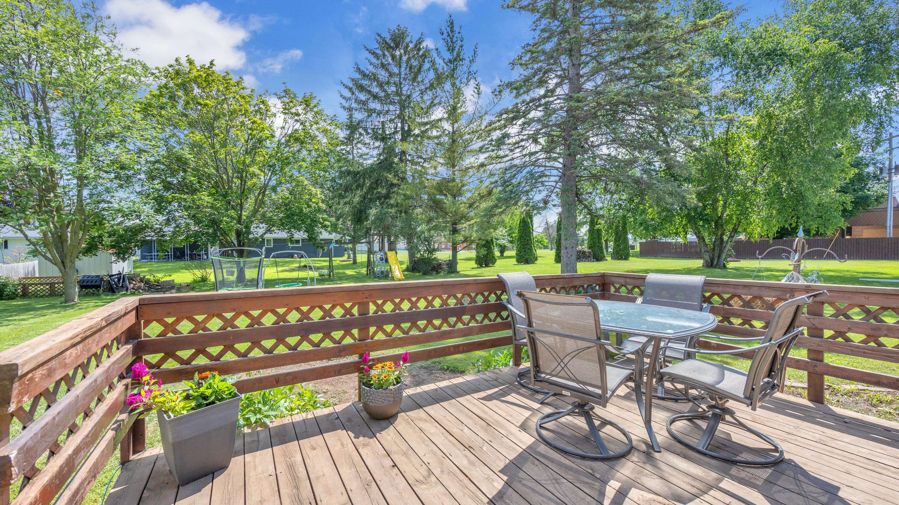Francis Creek, WI 54214,415 Forest Home Dr