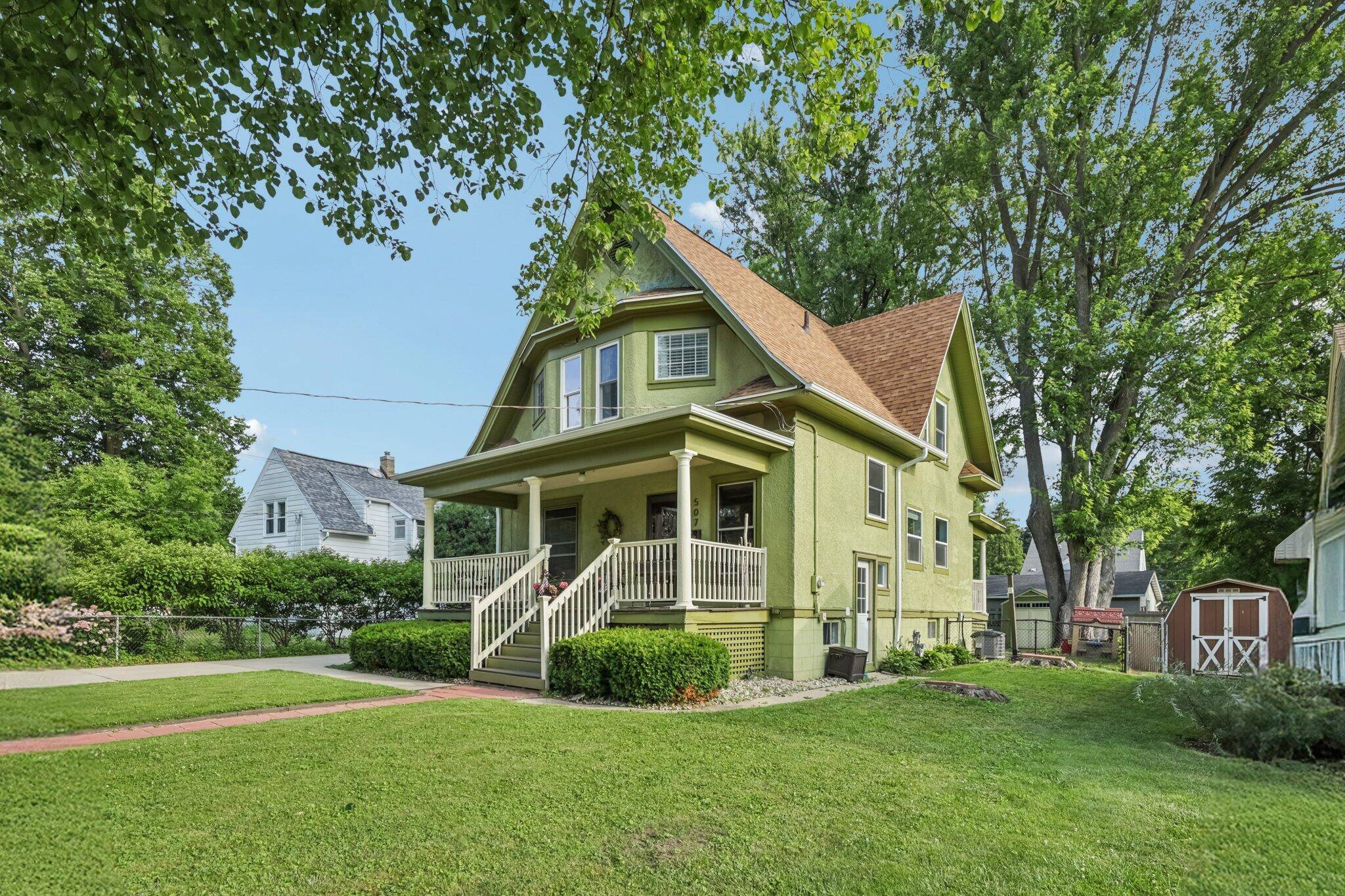 Lake Mills, WI 53551,507 Water St
