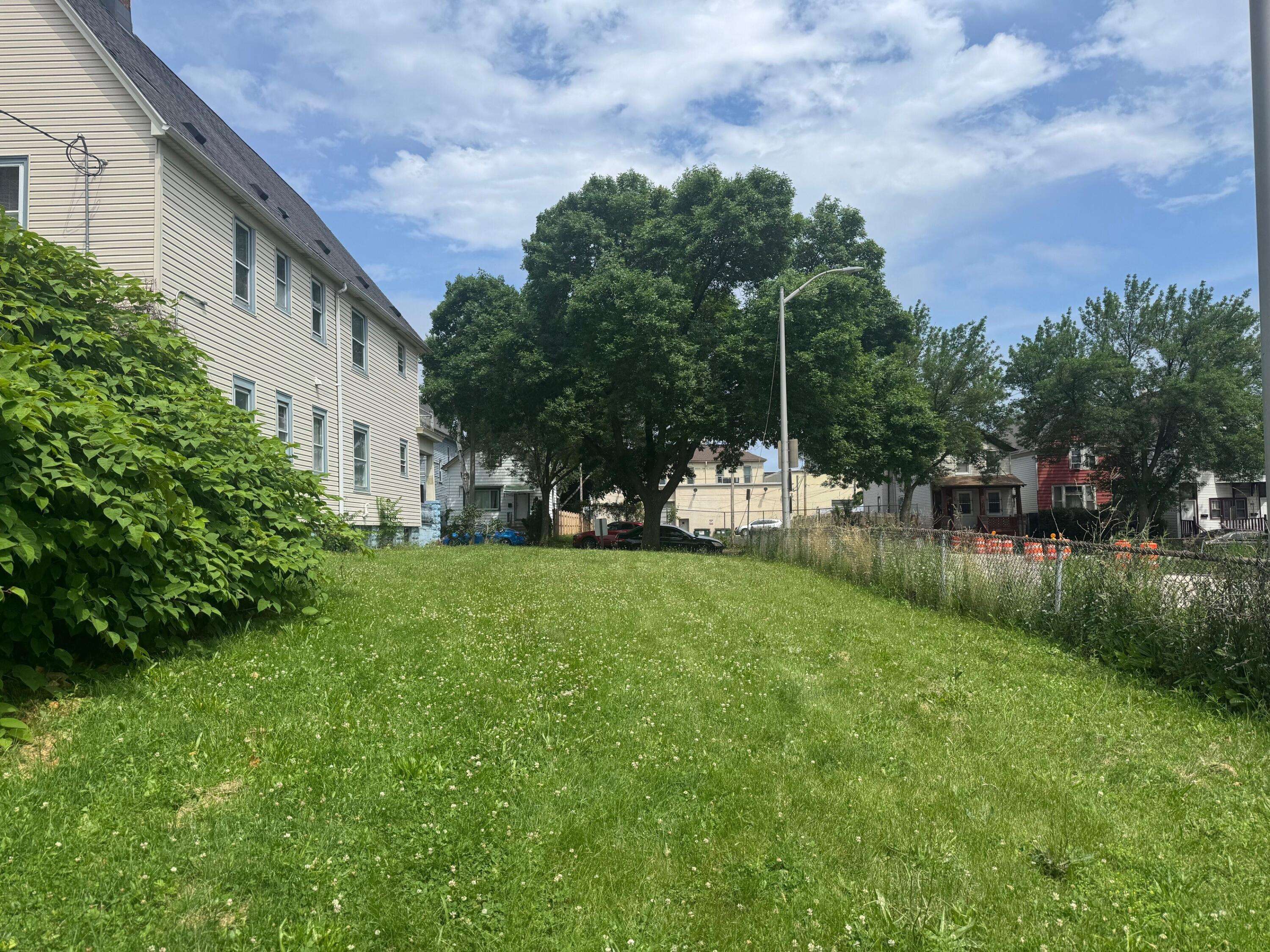 Milwaukee, WI 53208,535 N 28th St