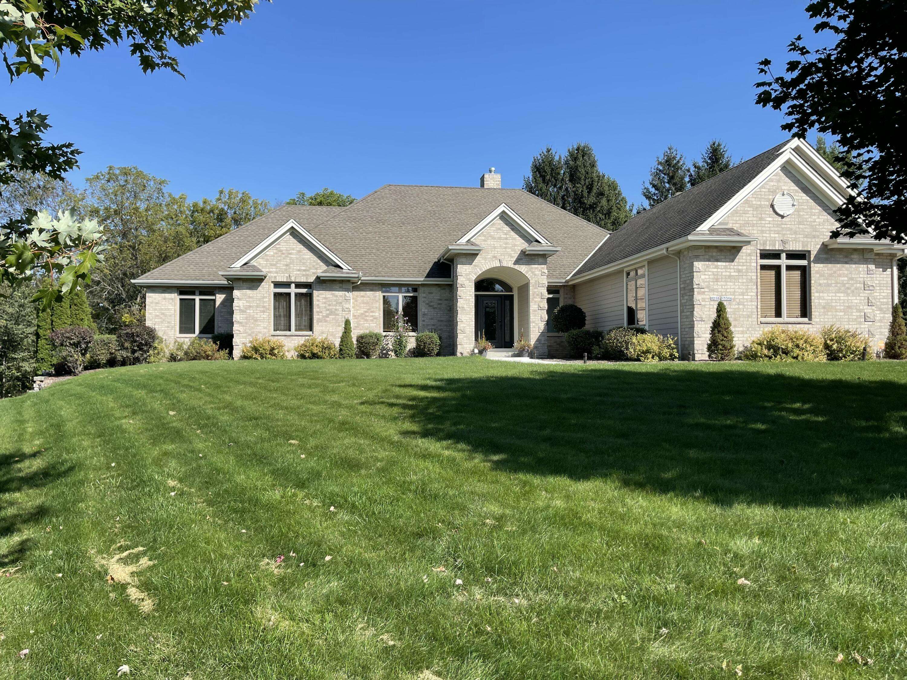 Menomonee Falls, WI 53051,W216N5564 Adamdale Dr
