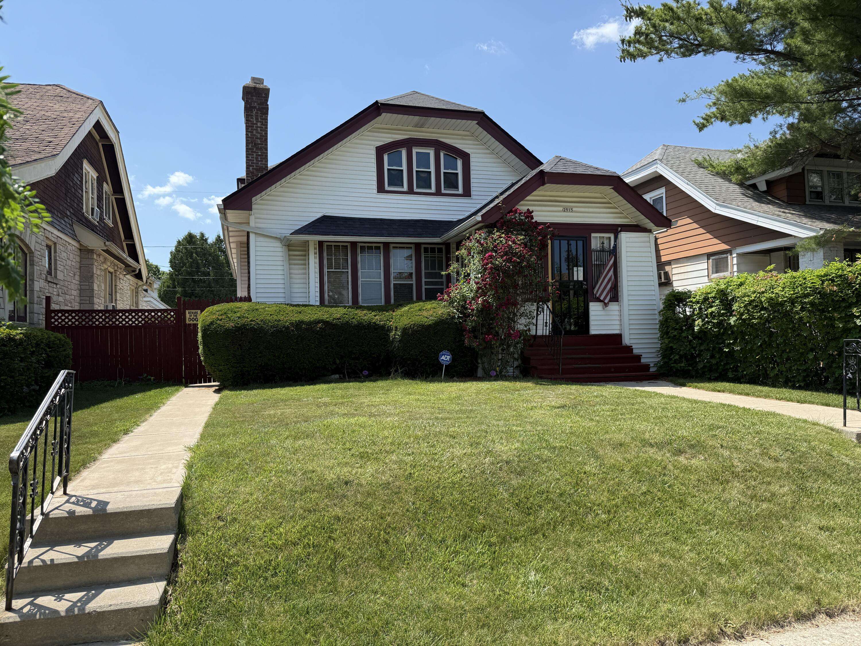 Milwaukee, WI 53210,2915 N 38th St