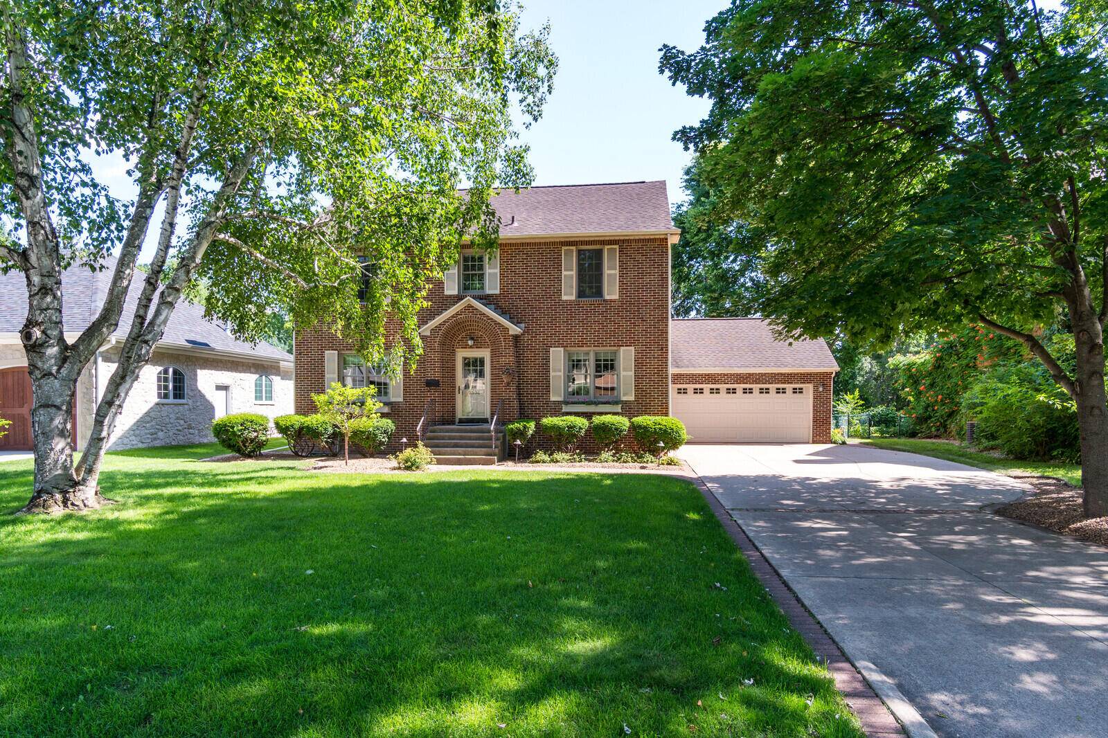 La Crosse, WI 54601,2532 Edgewood Pl