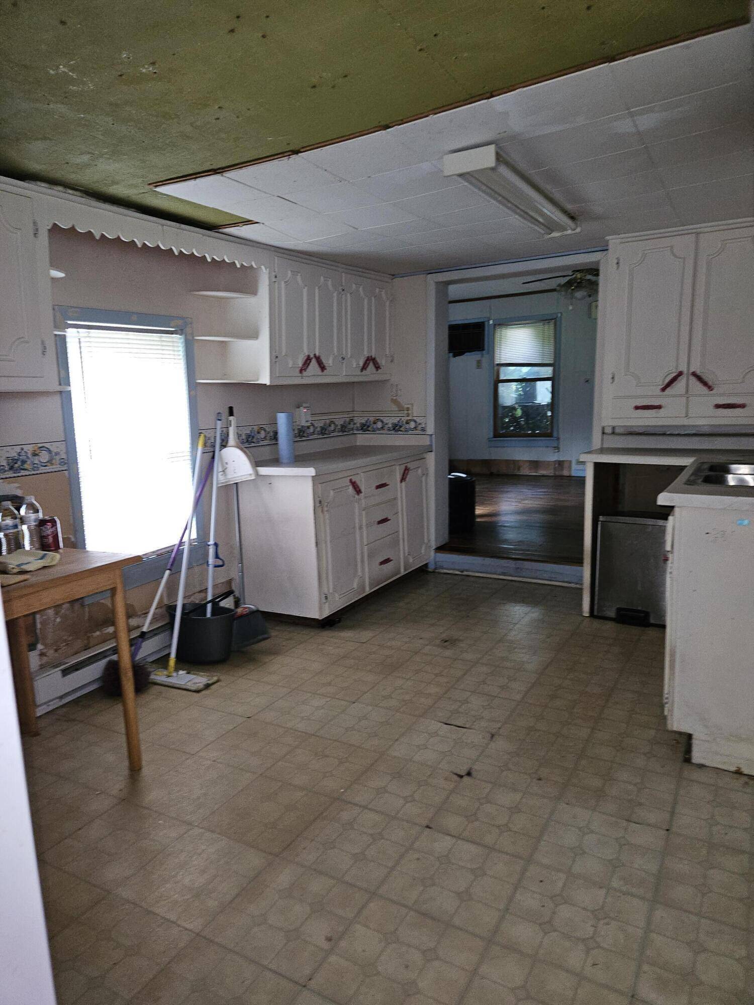 Necedah, WI 54646,501 N Main St