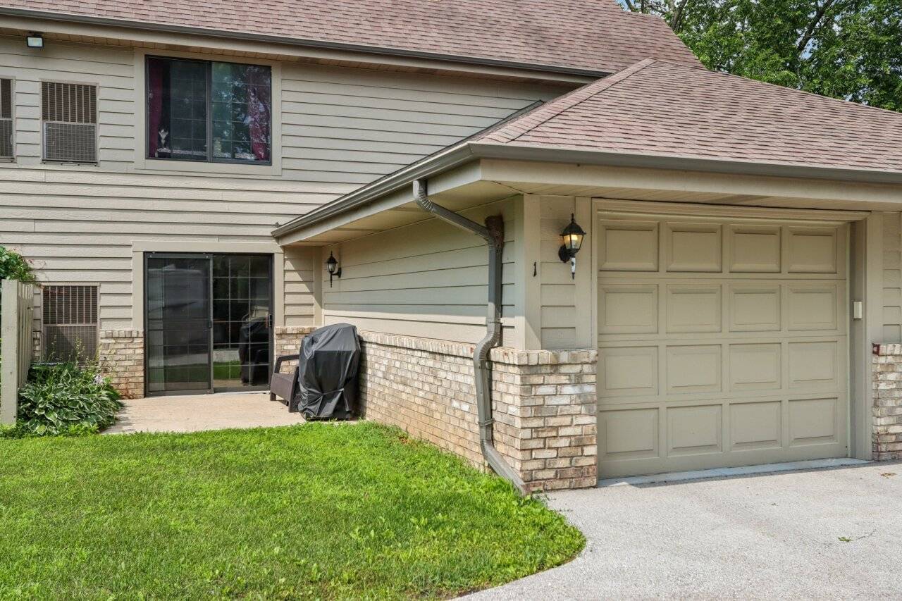 Menomonee Falls, WI 53051,N80W12900 Fond Du Lac Ave Unit 1
