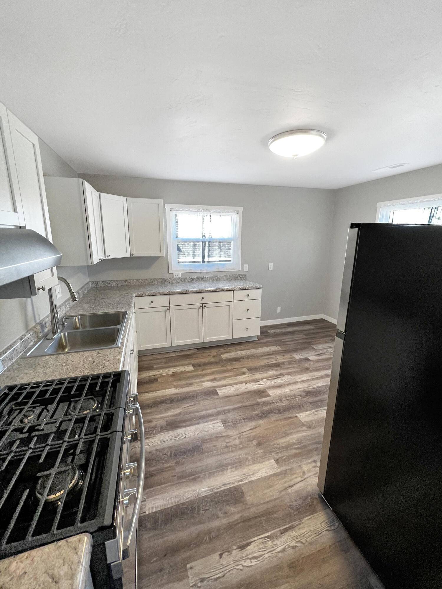 Fond Du Lac, WI 54935,33 7th St