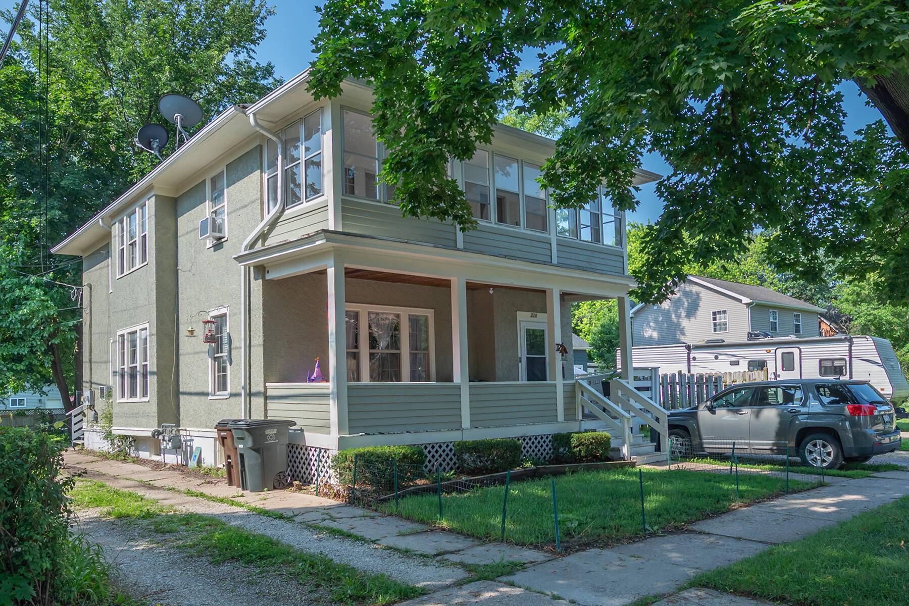 Delavan, WI 53115,310 E Washington St