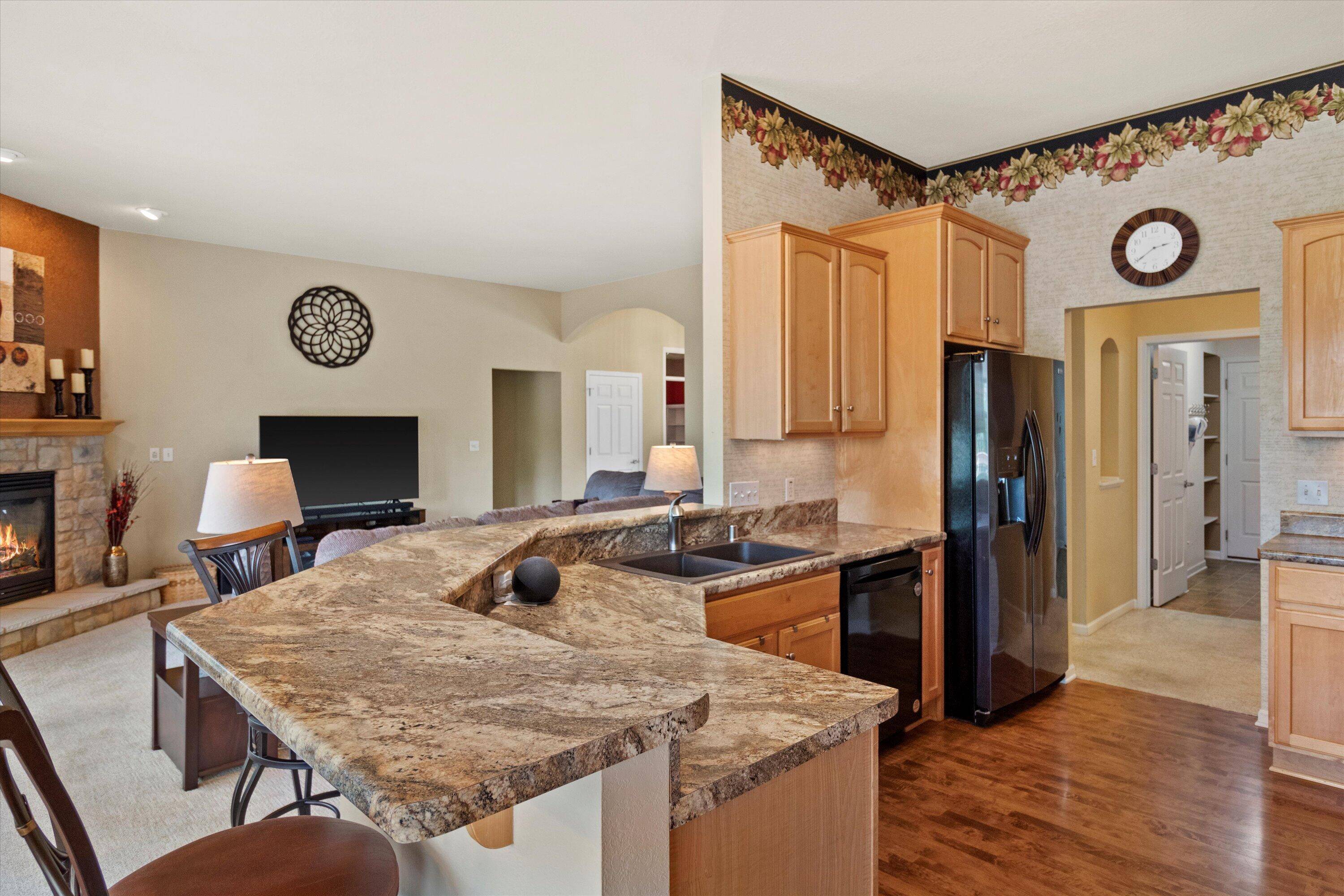 Waukesha, WI 53189,1908 Deer Path