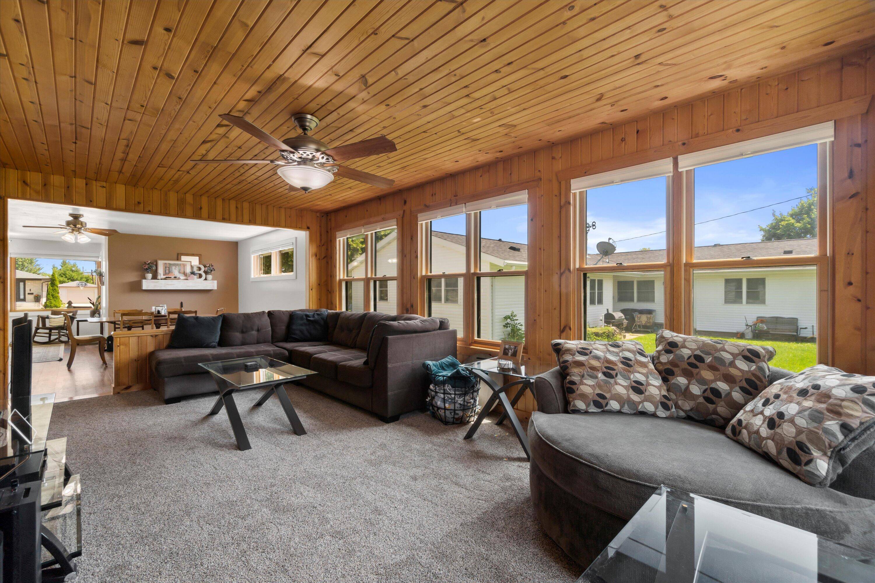 Sheboygan, WI 53083,2712 N 25th St