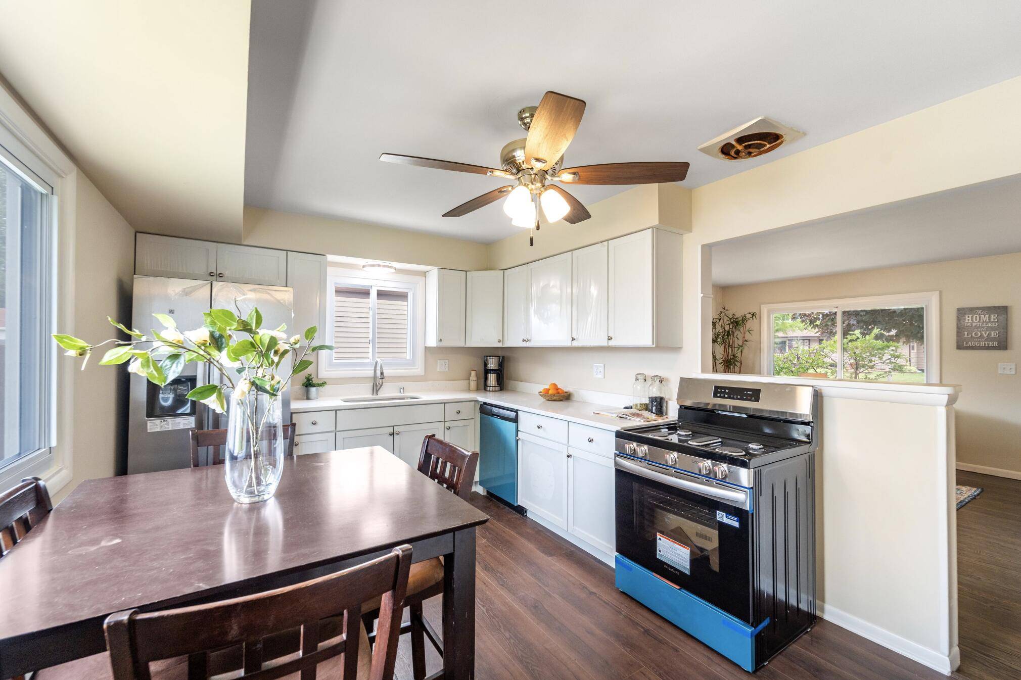 Racine, WI 53404,2701 Loraine Ave