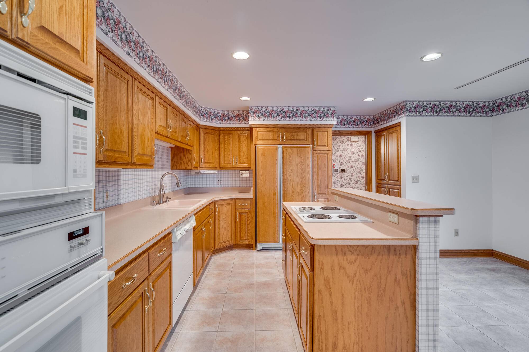 Kenosha, WI 53144,1664 30th Ct Unit 2A