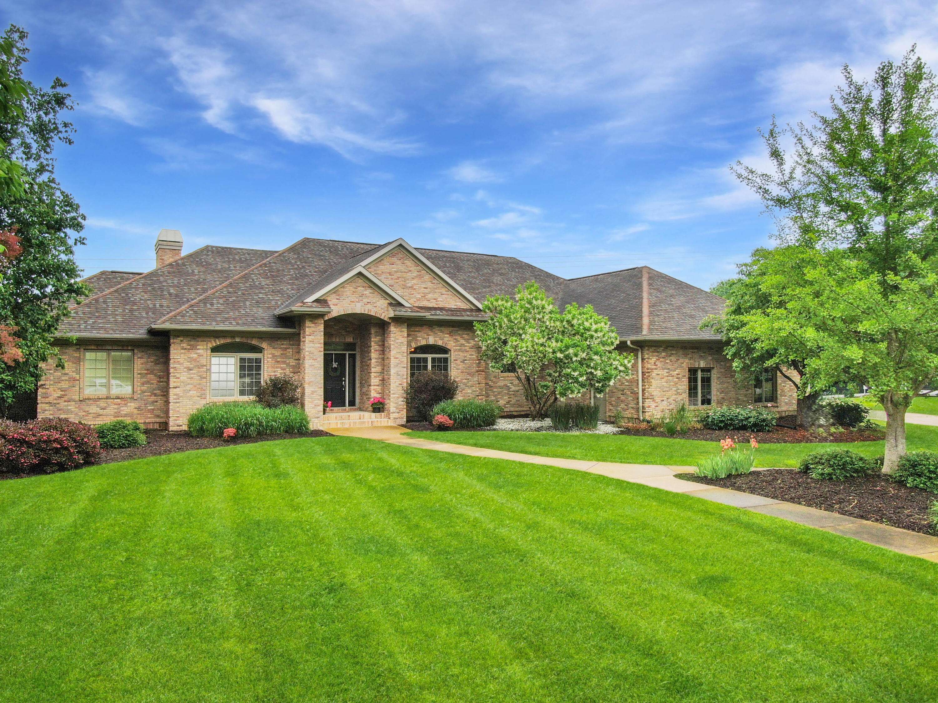 La Crosse, WI 54601,4915 Silver Morning Ln