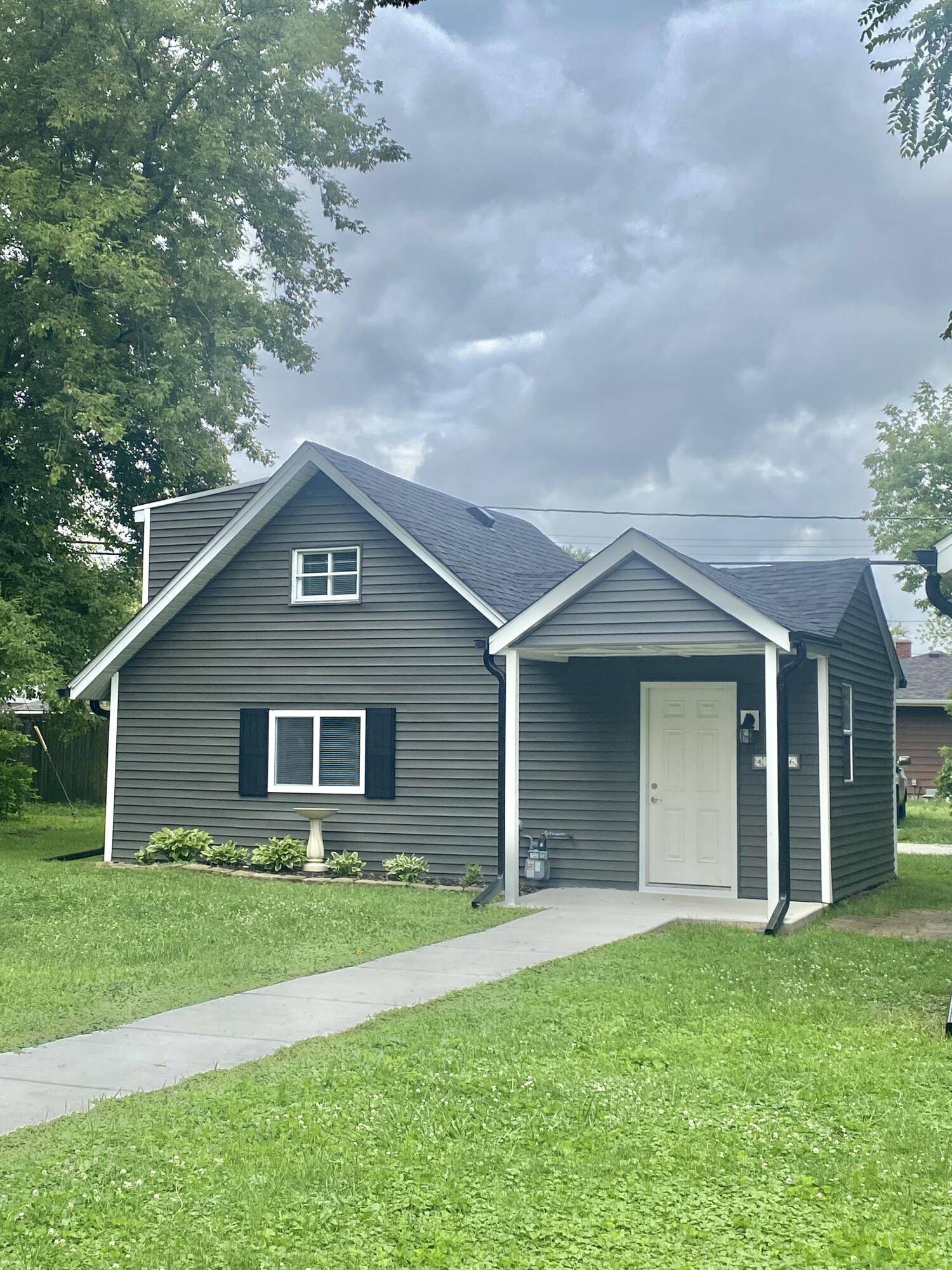 Kenosha, WI 53140,4016 29th Ave