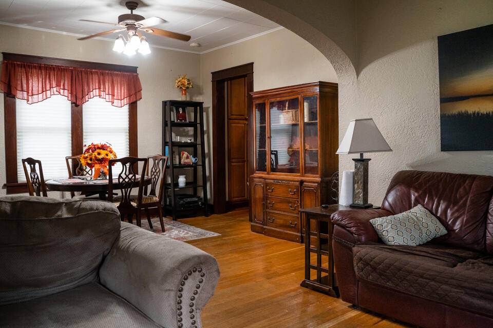Holmen, WI 54636,407 1st Ave E