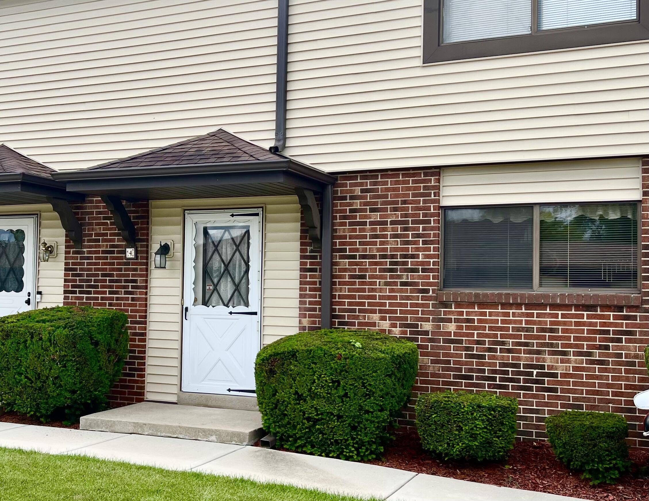 Mount Pleasant, WI 53406,5803 Cambridge Cir Unit 4