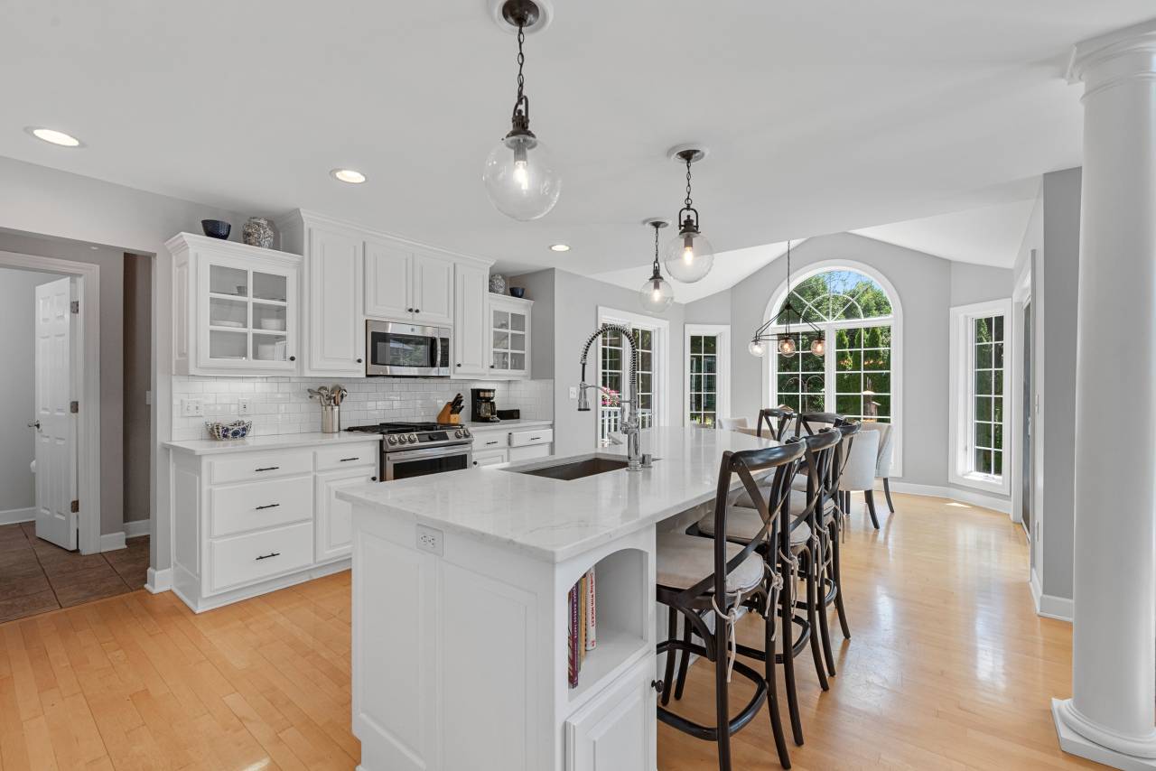 Grafton, WI 53024,329 W Bridge St