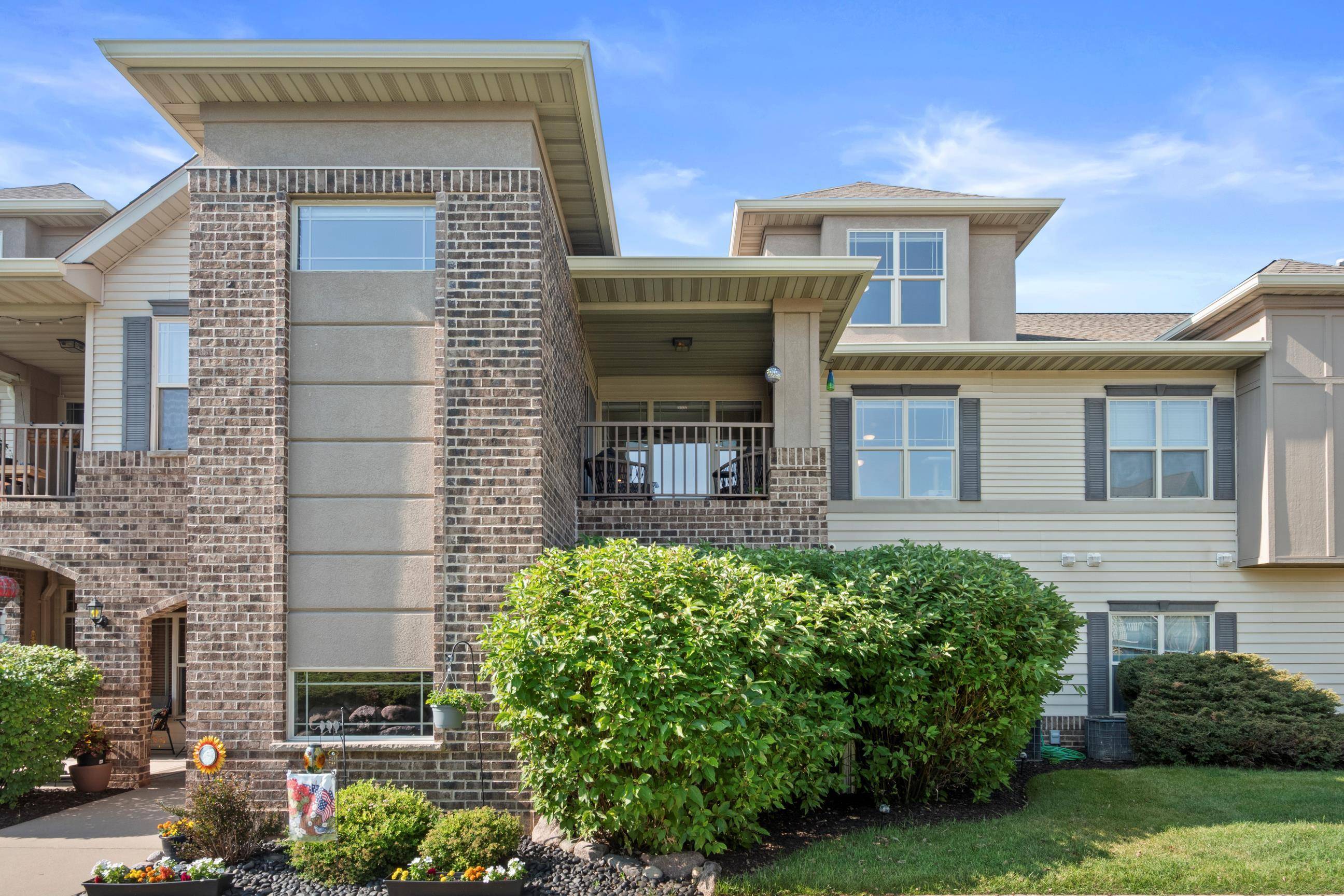 Franklin, WI 53132,3053 W Drexel Ave Unit 119